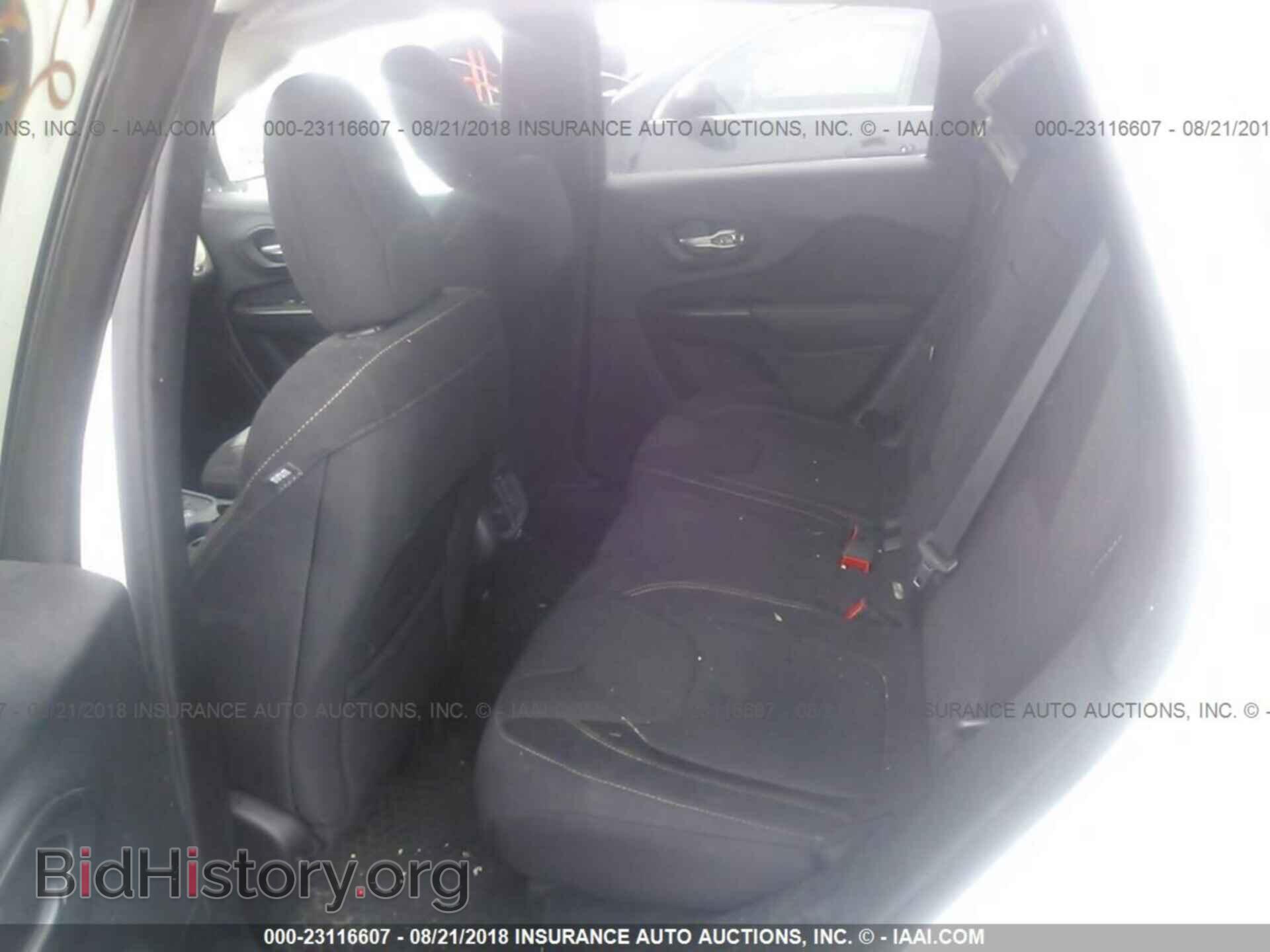 2017 Jeep Cherokee - VIN: 1C4PJMCB9HW545462 - Фото 8