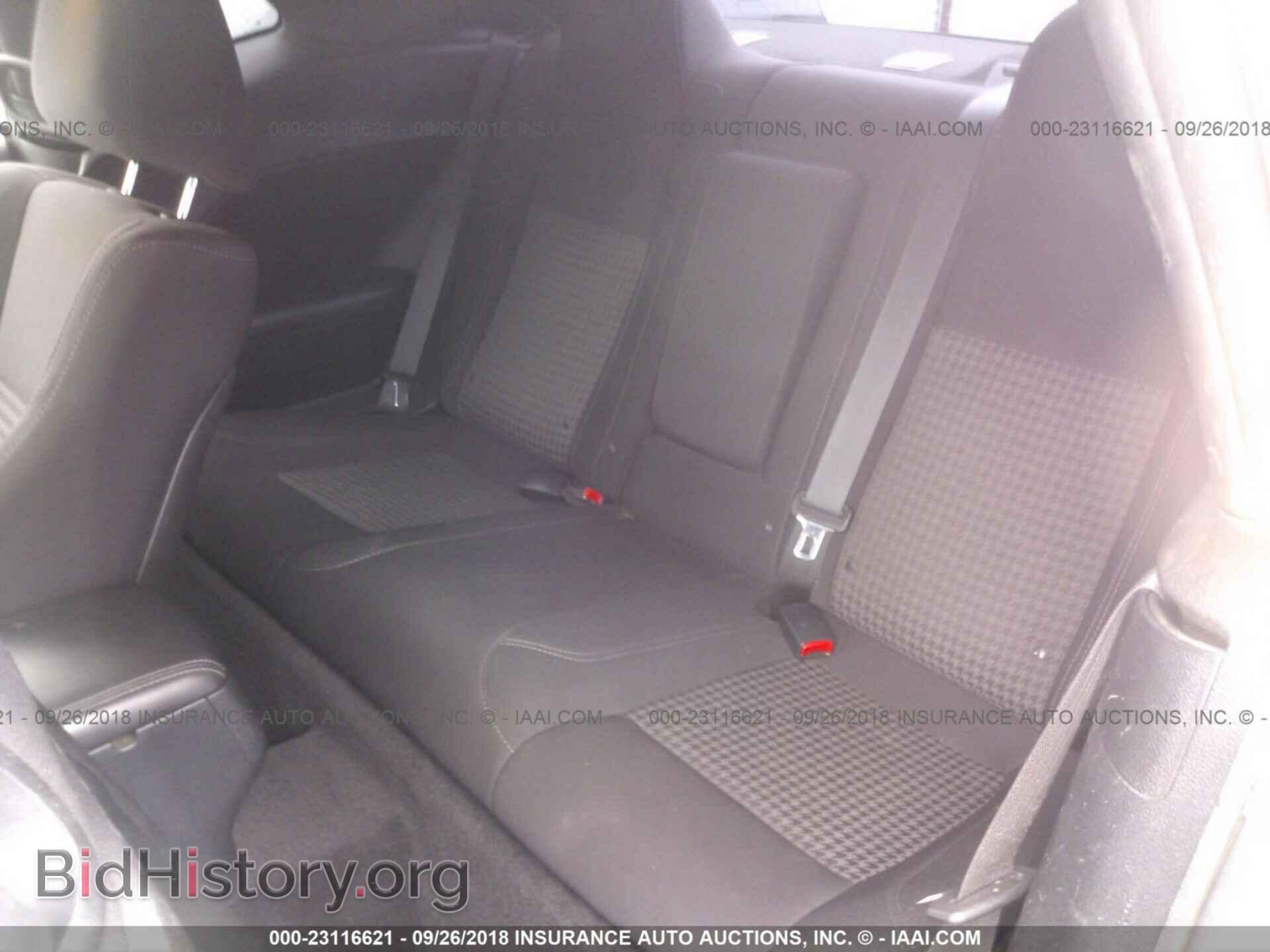 2015 Dodge Challenger - VIN: 2C3CDZAG8FH750370 - Photo 8
