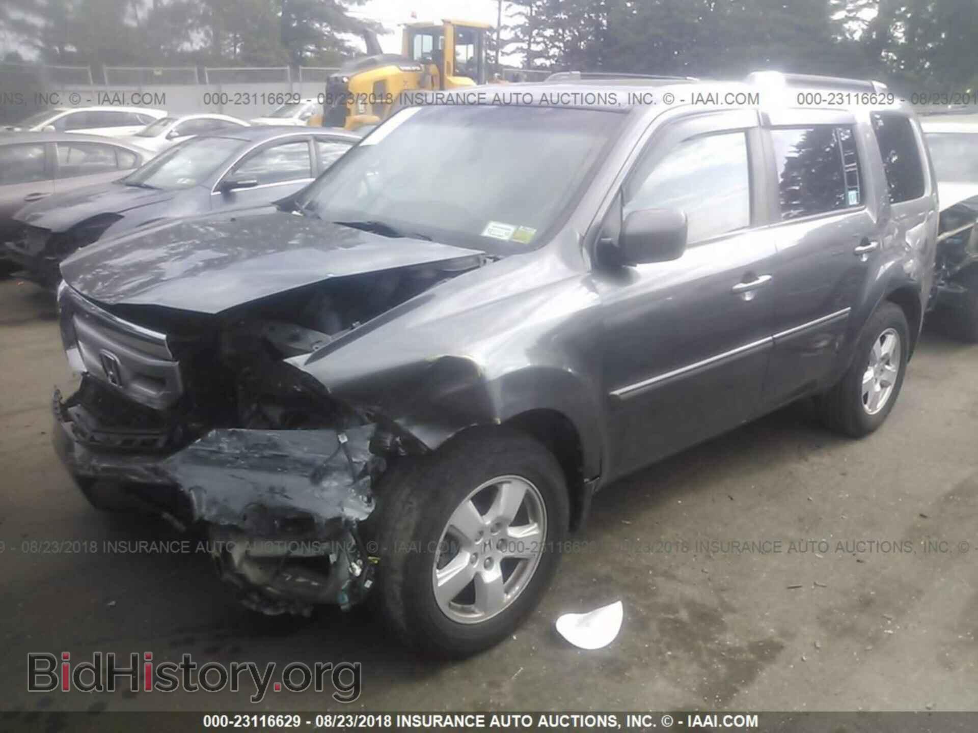 2011 Honda Pilot - VIN: 5FNYF4H44BB021390 - Фото 2