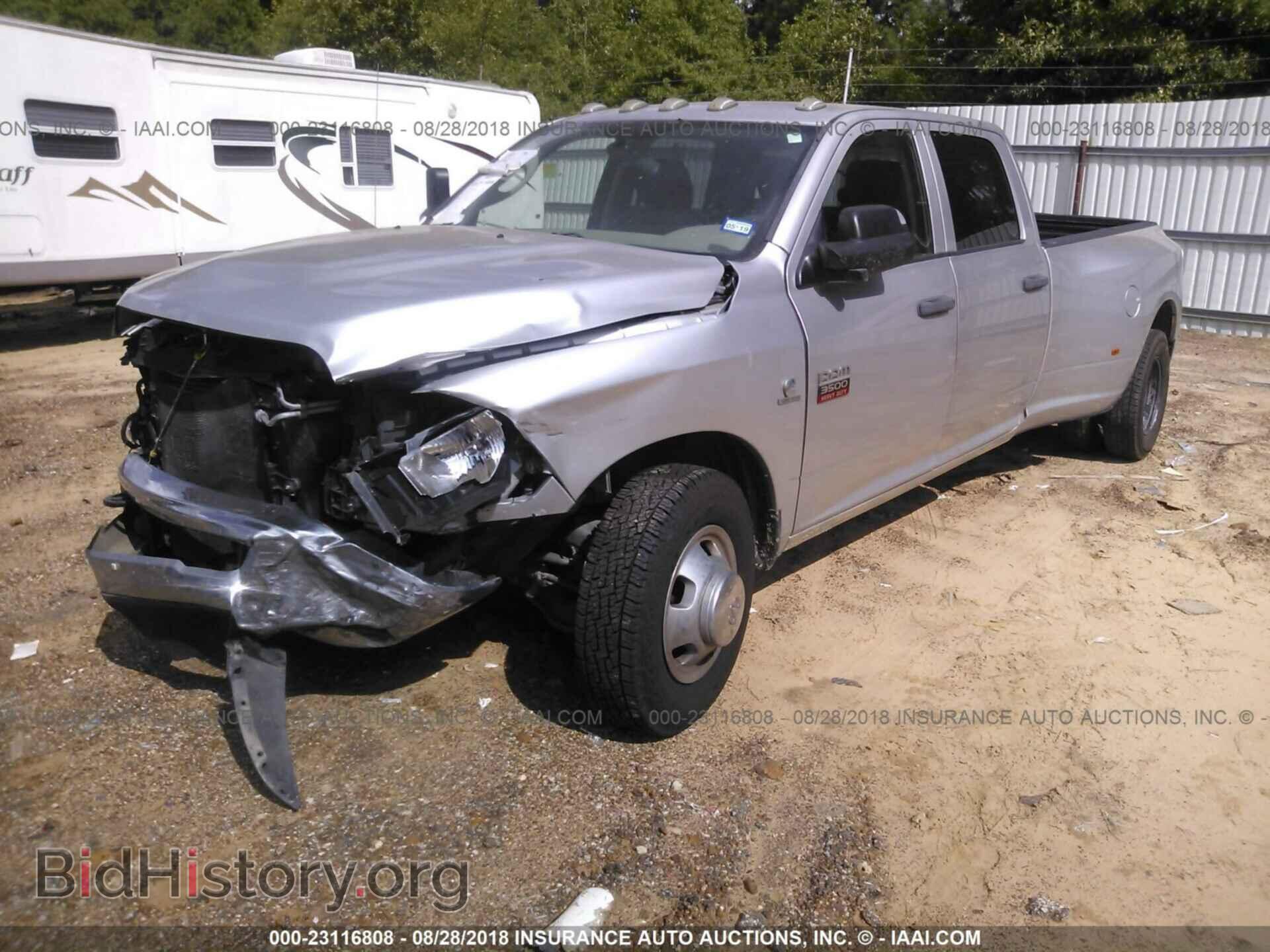 2012 Dodge Ram 3500 - VIN: 3C63DPGL4CG211798 - Фото 2