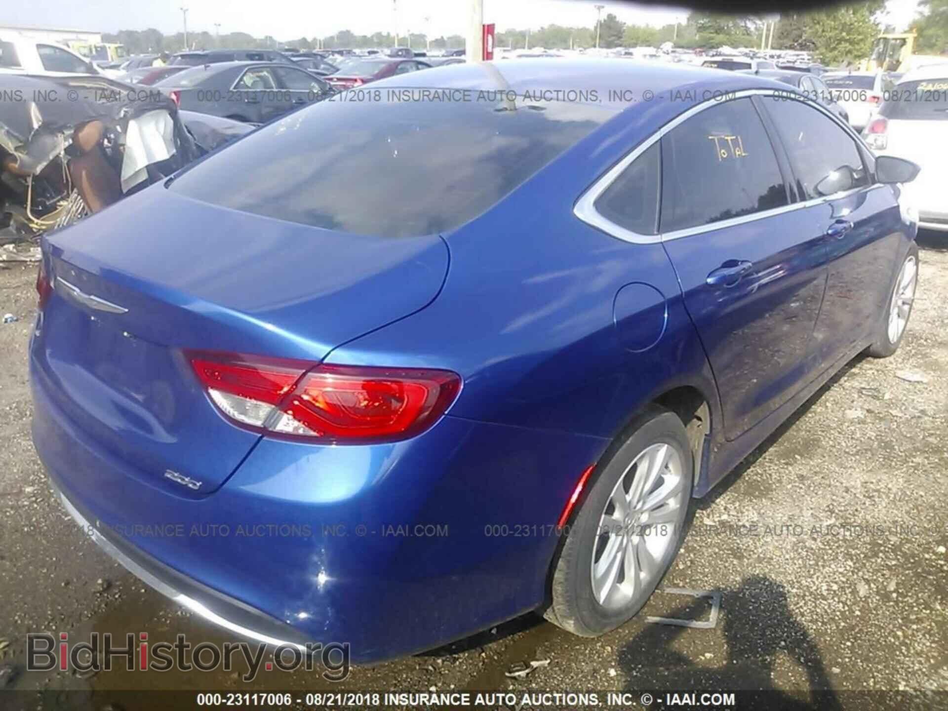 2015 Chrysler 200 - VIN: 1C3CCCAB1FN731087 - Photo 4