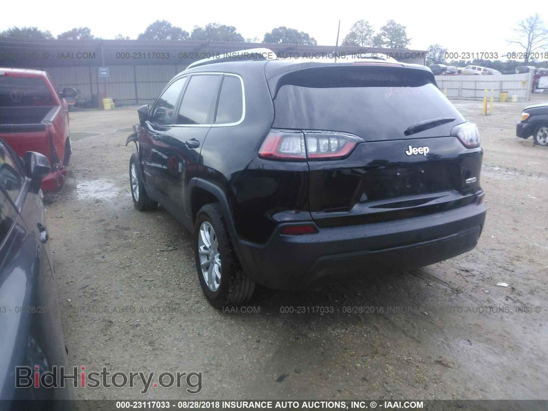 2019 Jeep Cherokee - VIN: 1C4PJLCB7KD205577 - Фото 3