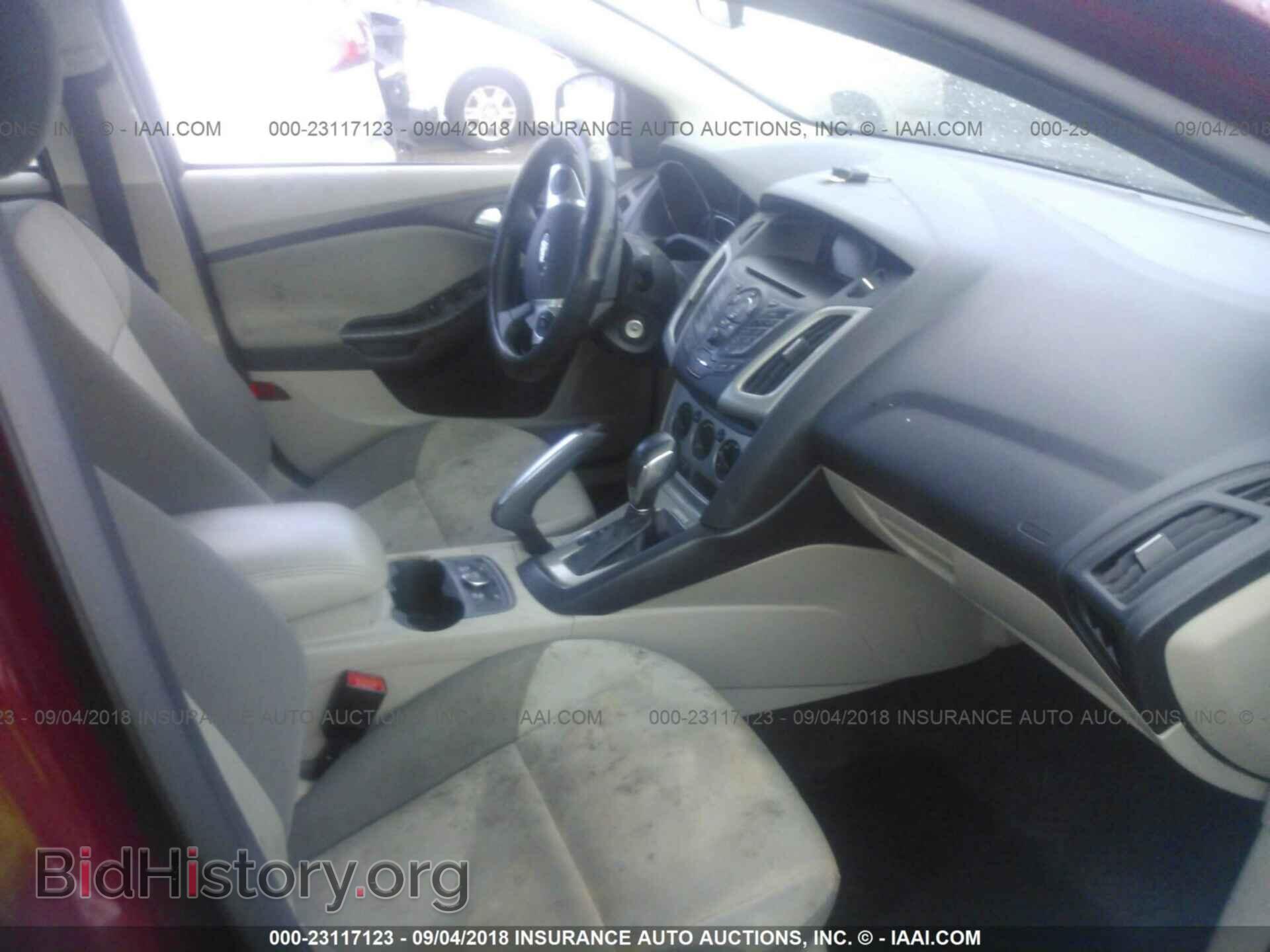 2013 Ford Focus - VIN: 1FADP3F28DL218964 - Photo 5