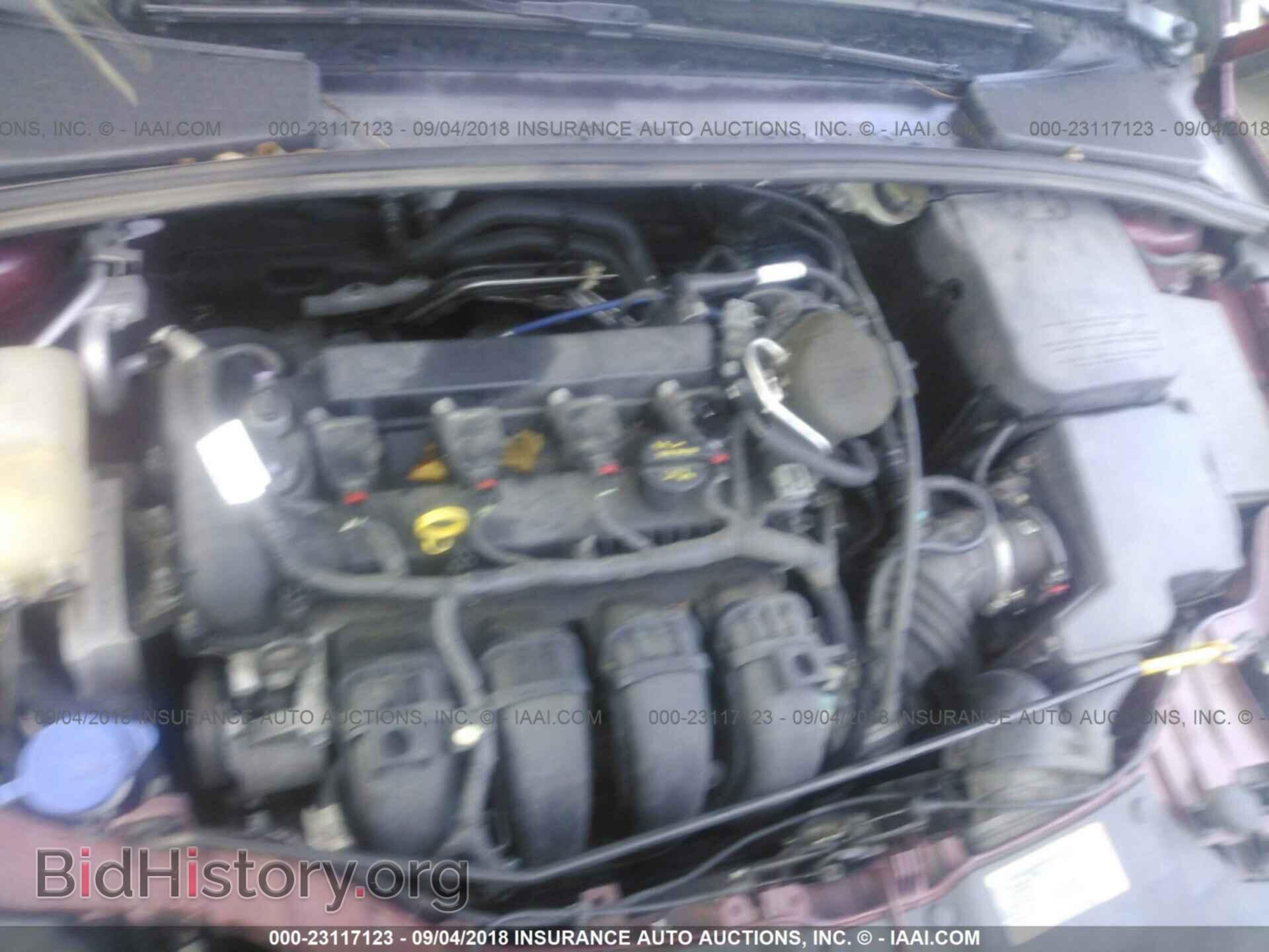 2013 Ford Focus - VIN: 1FADP3F28DL218964 - Photo 10