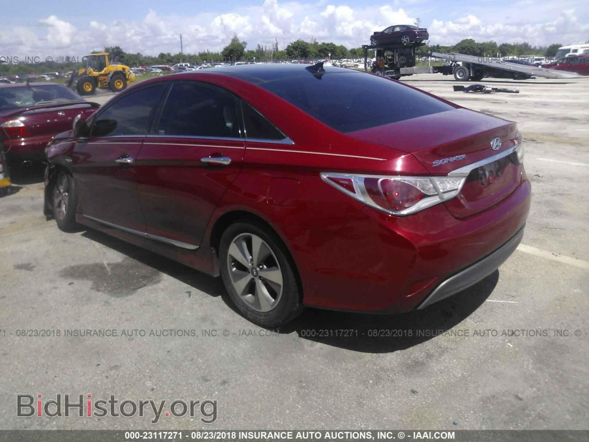 2012 Hyundai Sonata - VIN: KMHEC4A42CA041553 - Фото 3