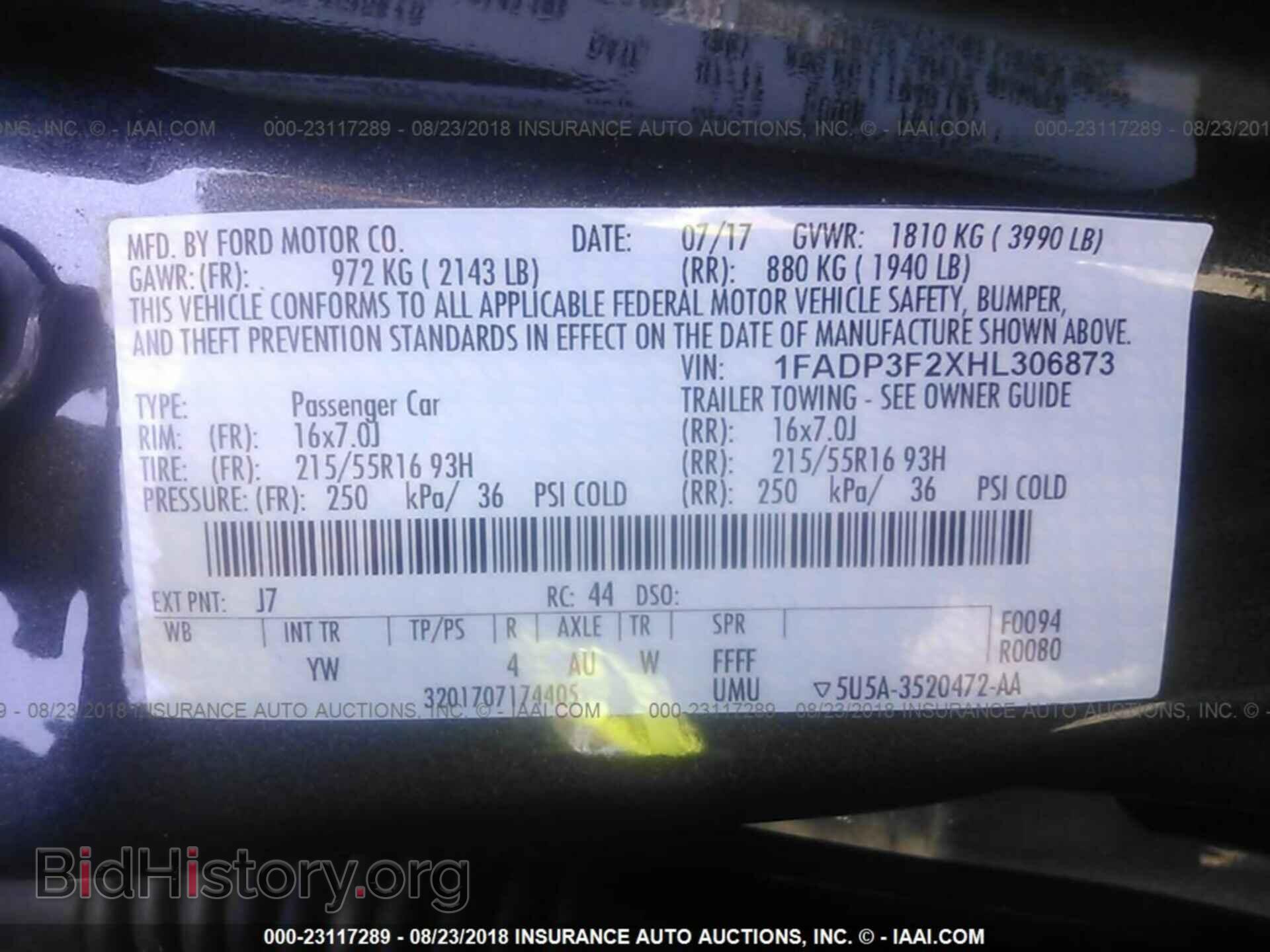 2017 Ford Focus - VIN: 1FADP3F2XHL306873 - Photo 9