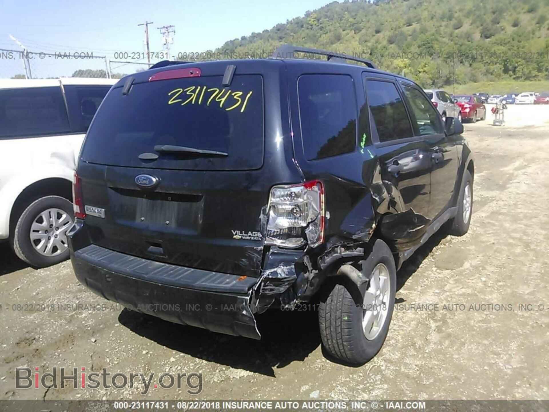 2012 Ford Escape - VIN: 1FMCU9D70CKB78704 - Фото 4