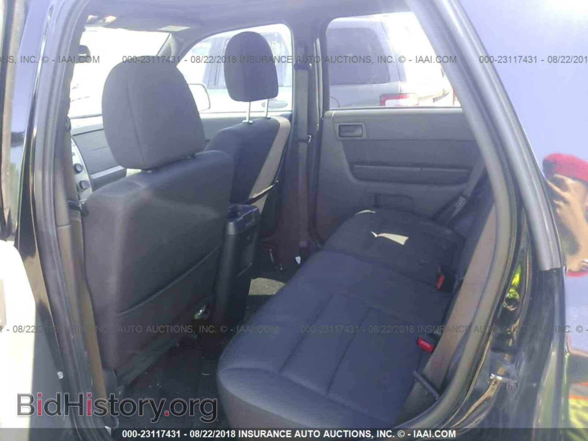2012 Ford Escape - VIN: 1FMCU9D70CKB78704 - Фото 8