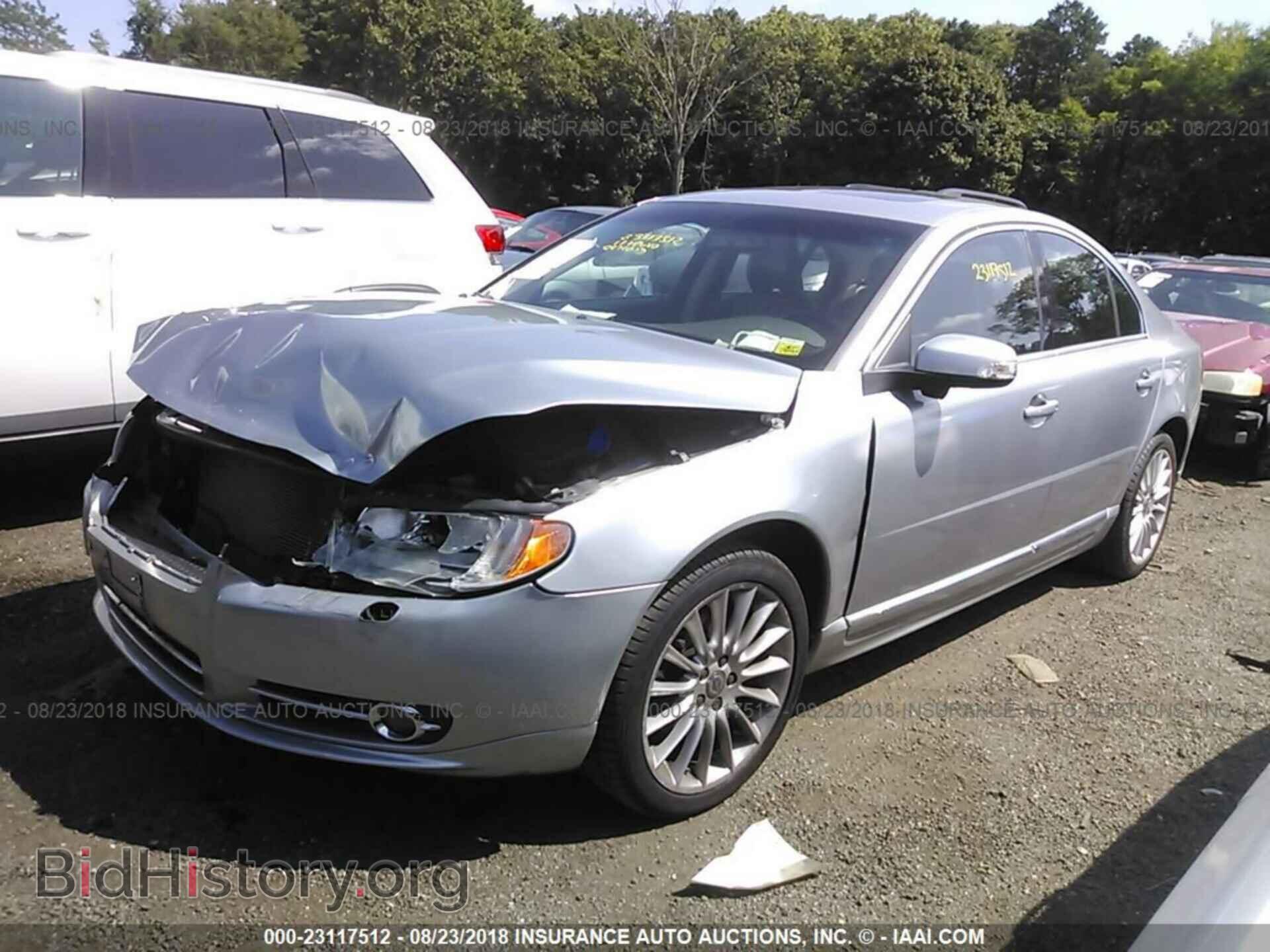 2011 Volvo S80 - VIN: YV1902AH4B1137263 - Фото 2
