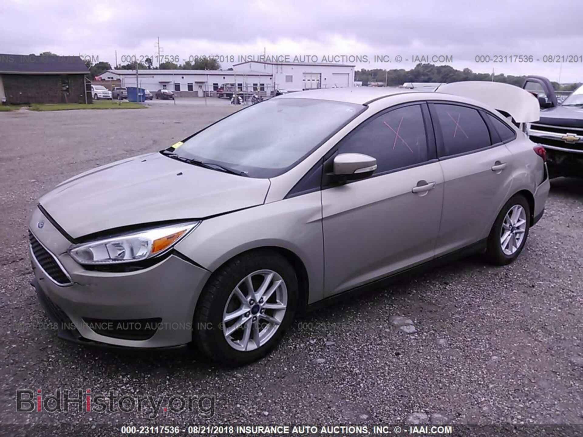 2015 Ford Focus - VIN: 1FADP3F21FL201751 - Фото 2