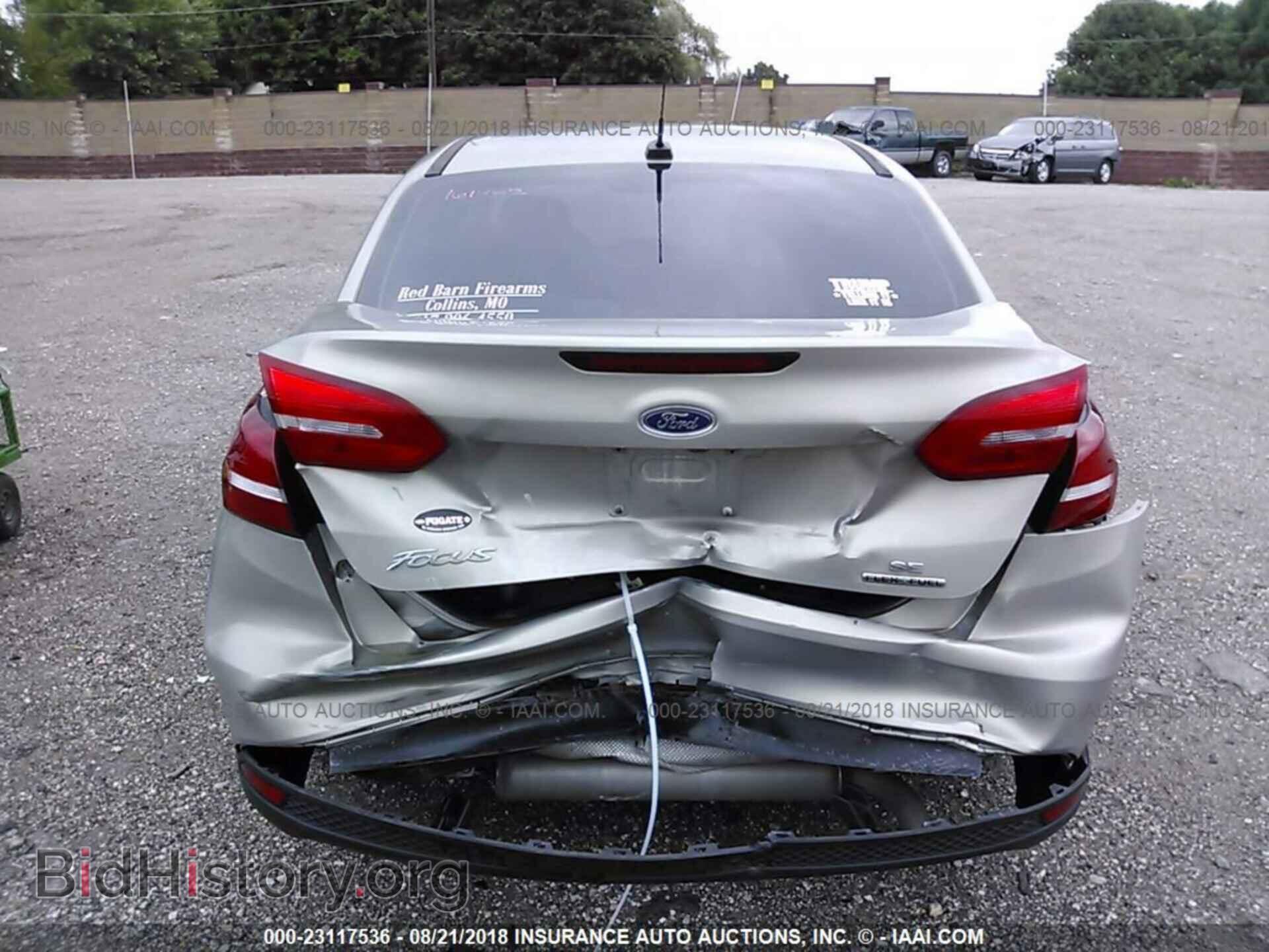 2015 Ford Focus - VIN: 1FADP3F21FL201751 - Фото 6