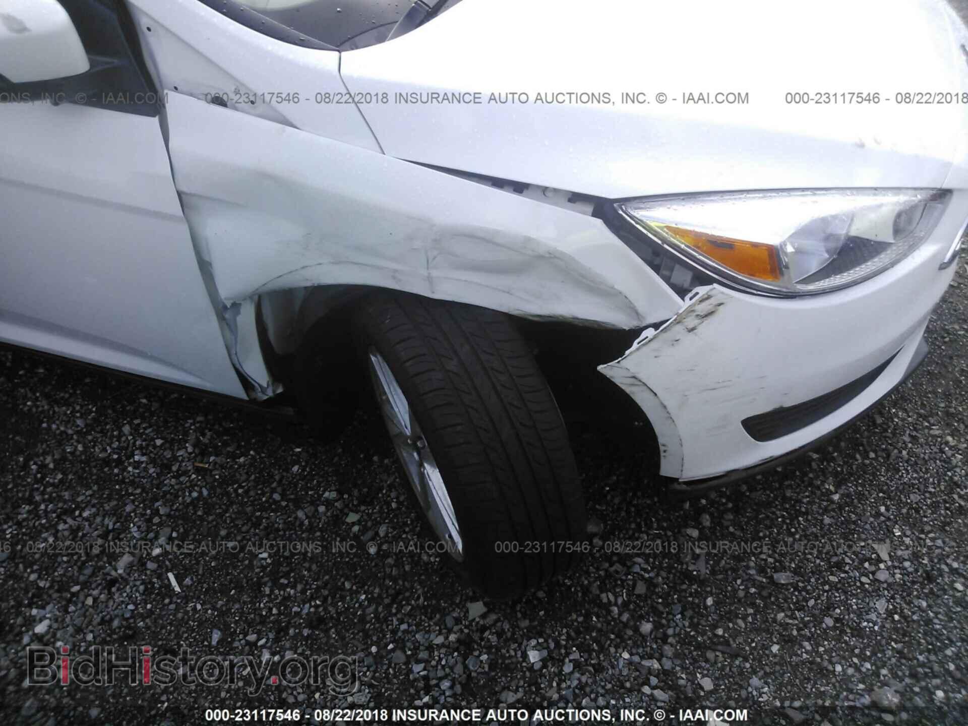 2015 Ford Focus - VIN: 1FADP3F28FL326004 - Photo 6