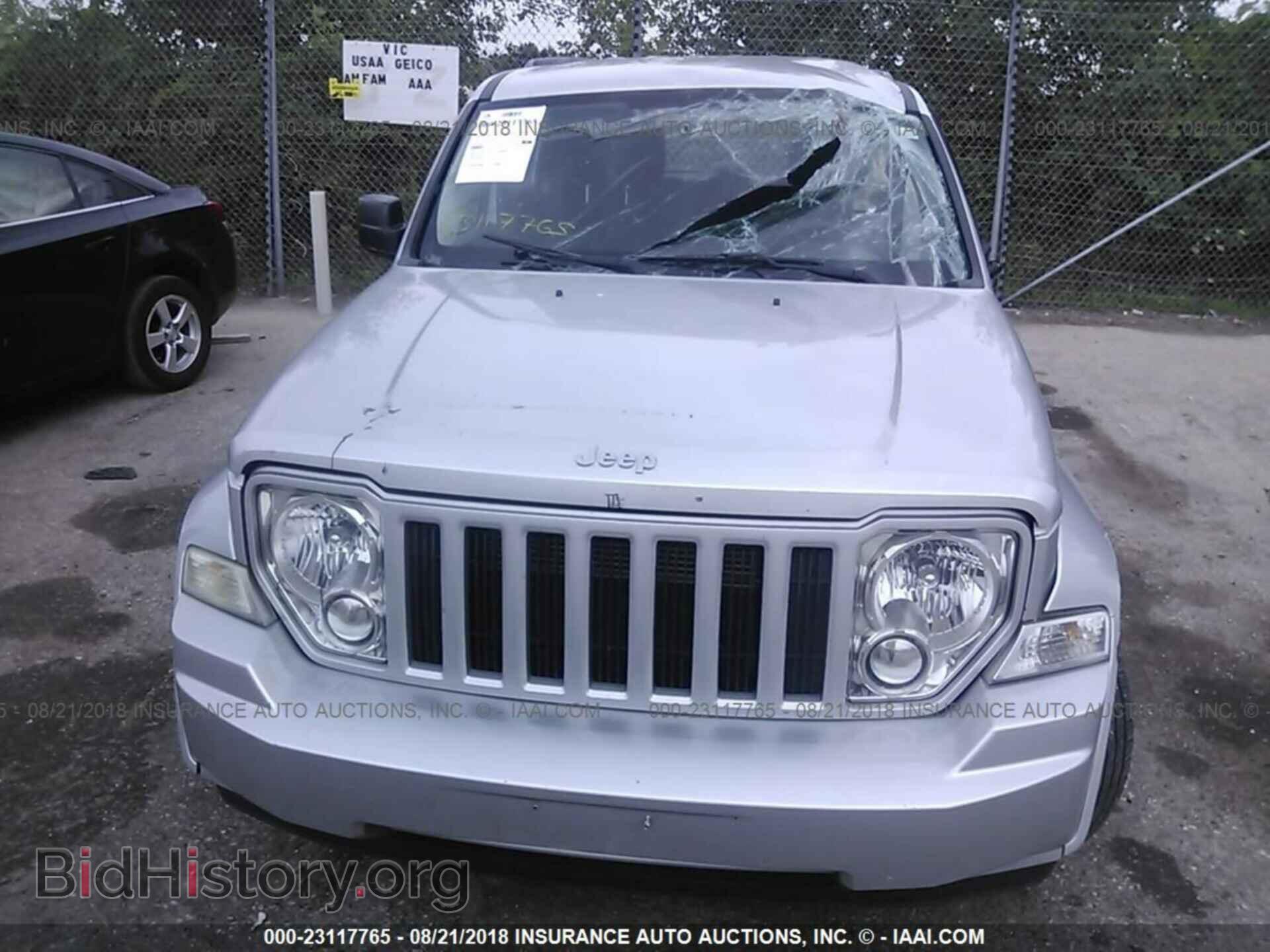2011 Jeep Liberty - VIN: 1J4PN2GK8BW583558 - Фото 6