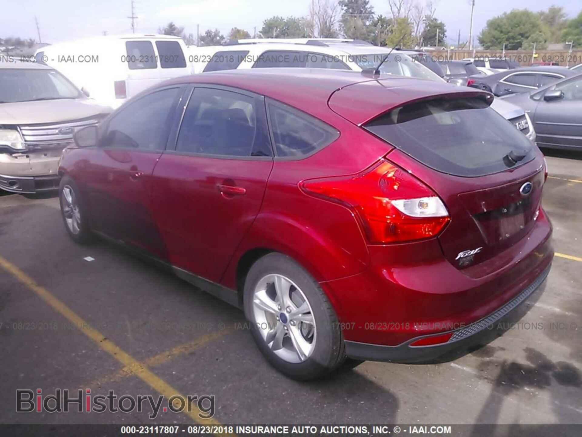 2014 Ford Focus - VIN: 1FADP3K2XEL229472 - Photo 3