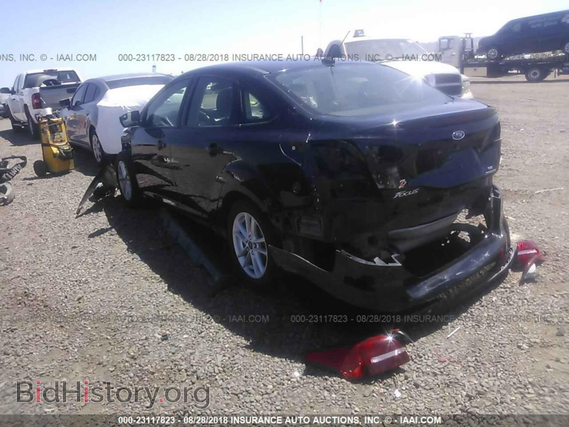 2015 Ford Focus - VIN: 1FADP3F27FL314264 - Photo 3