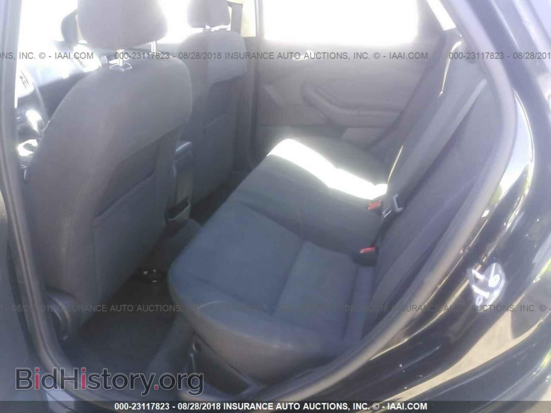 2015 Ford Focus - VIN: 1FADP3F27FL314264 - Photo 8
