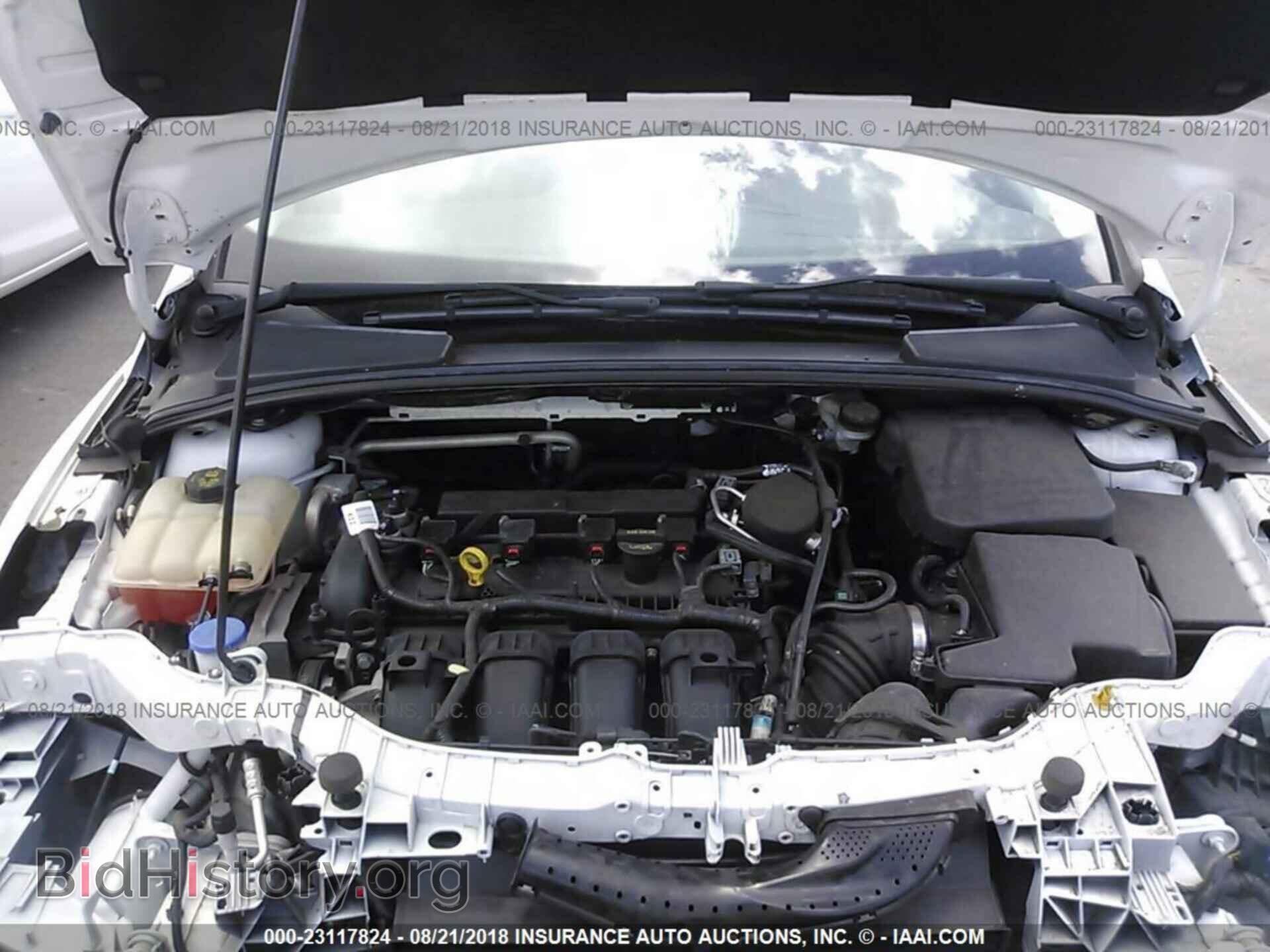2014 Ford Focus - VIN: 1FADP3N21EL199662 - Photo 10