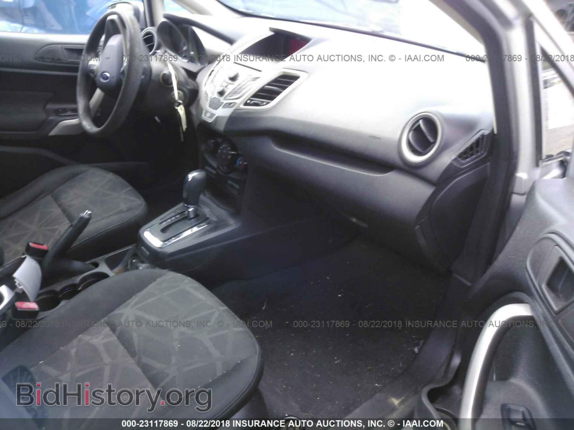 2011 Ford Fiesta - VIN: 3FADP4EJ3BM145139 - Фото 5