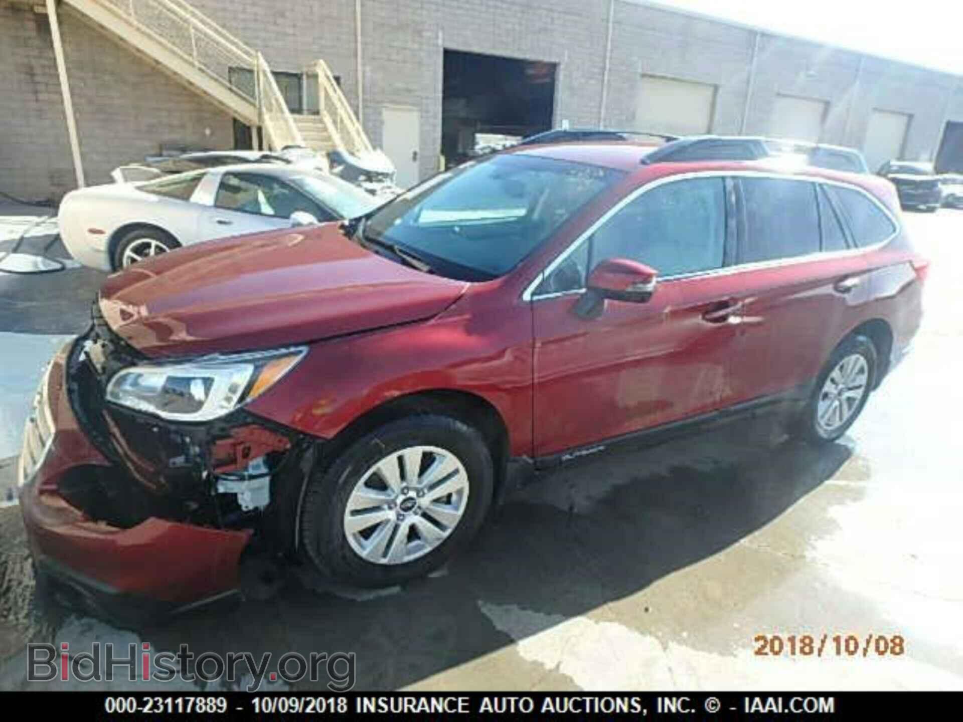 2016 Subaru Outback - VIN: 4S4BSAFC9G3206321 - Фото 2