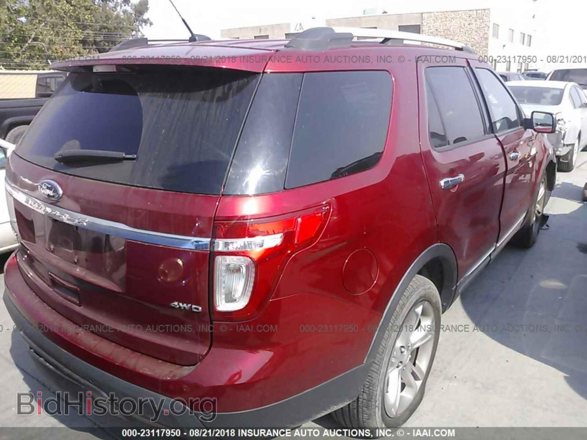 2013 Ford Explorer - VIN: 1FM5K8F8XDGA02049 - Photo 4