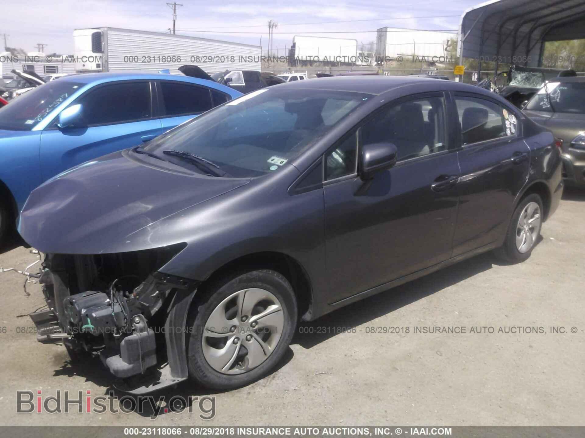 2014 Honda Civic - VIN: 19XFB2F56EE028452 - Фото 2