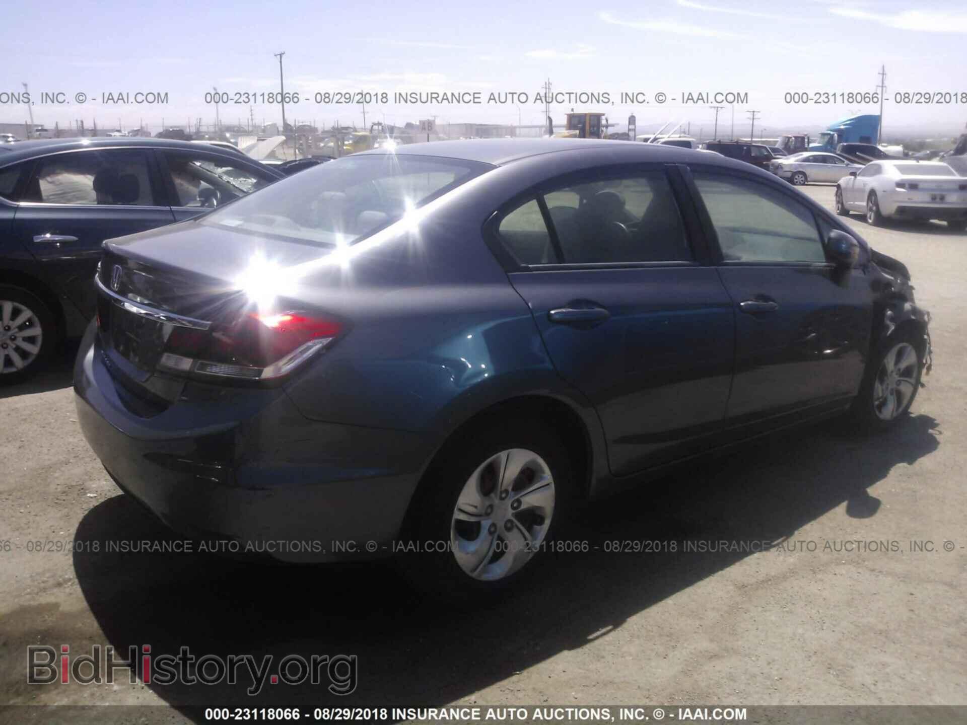 2014 Honda Civic - VIN: 19XFB2F56EE028452 - Фото 4