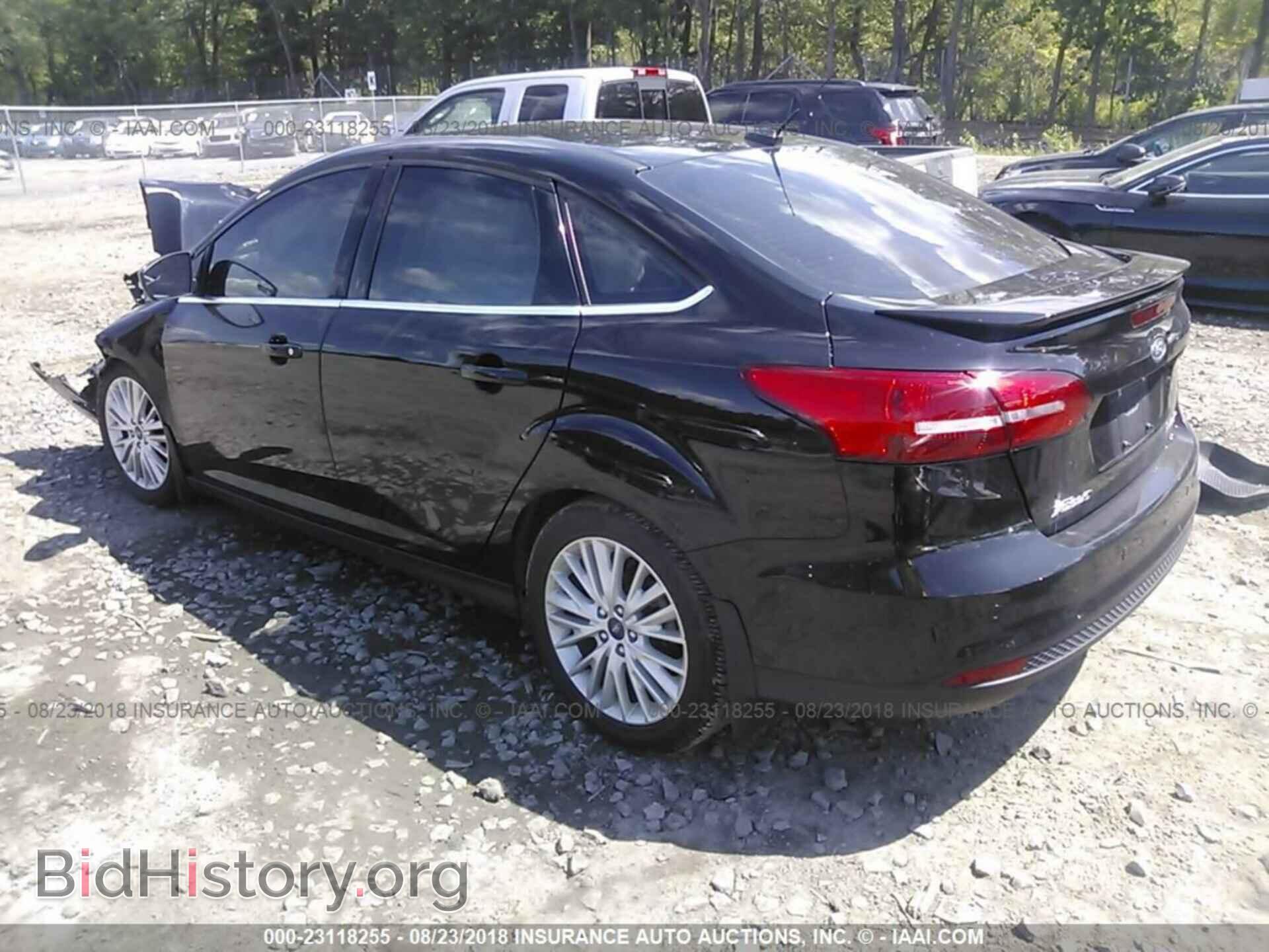 2017 FORD FOCUS - VIN: 1FADP3J22HL211831 - Фото 3