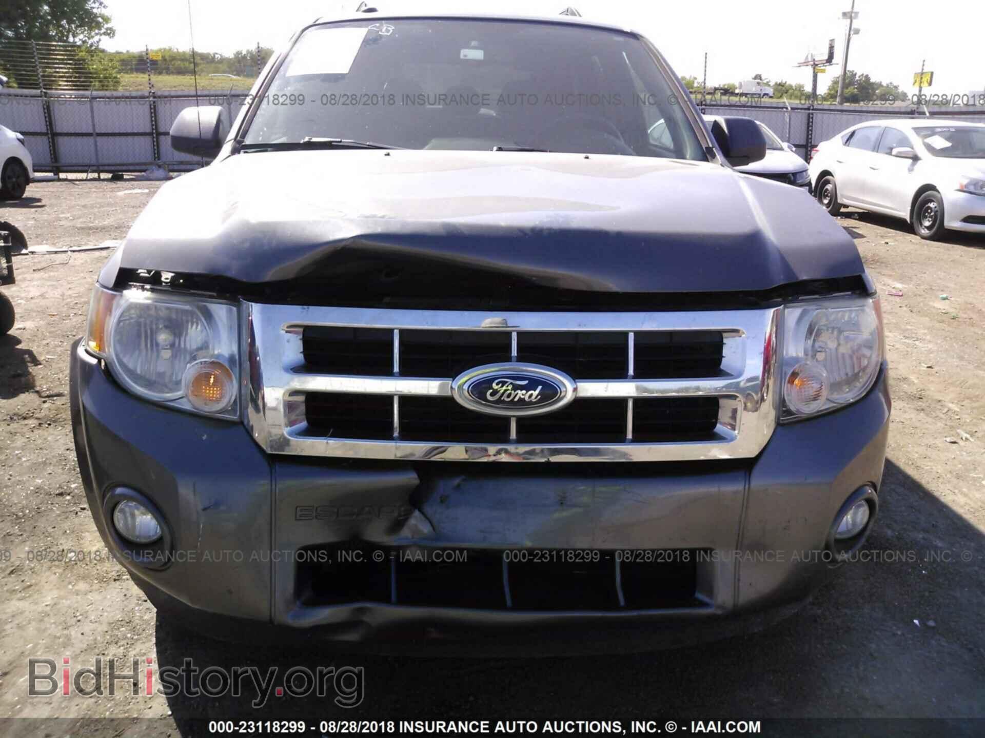 2012 Ford Escape - VIN: 1FMCU0D70CKA91736 - Photo 6