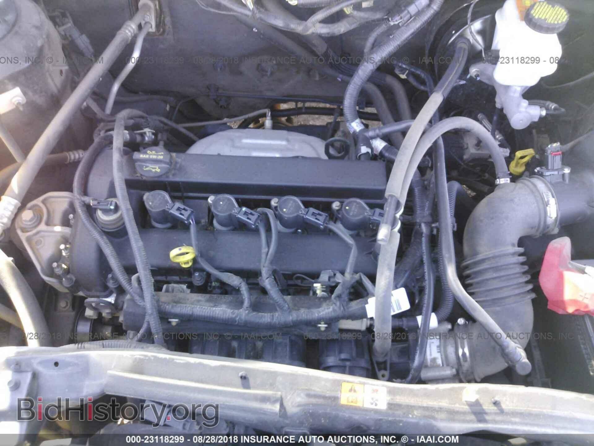 2012 Ford Escape - VIN: 1FMCU0D70CKA91736 - Photo 10