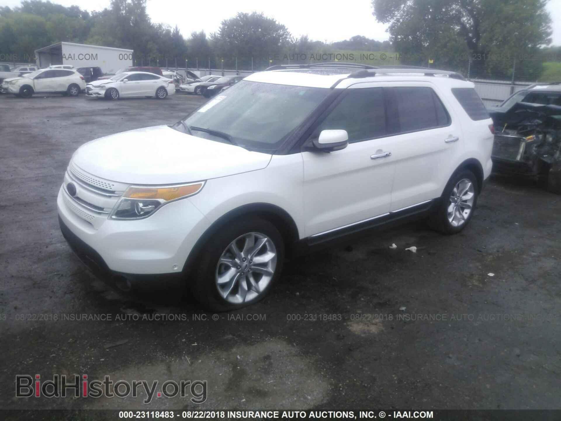 2012 Ford Explorer - VIN: 1FMHK7F85CGA08511 - Фото 2