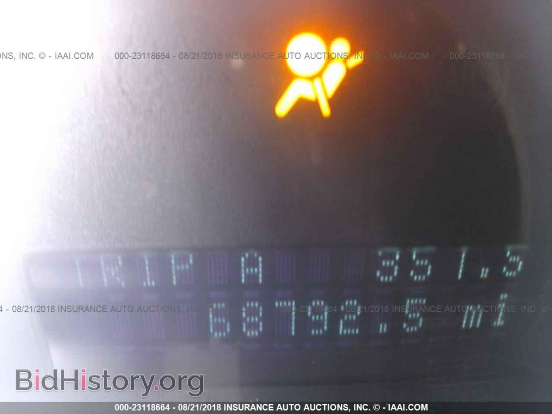 2011 Ford Escape - VIN: 1FMCU0D74BKB97251 - Photo 7