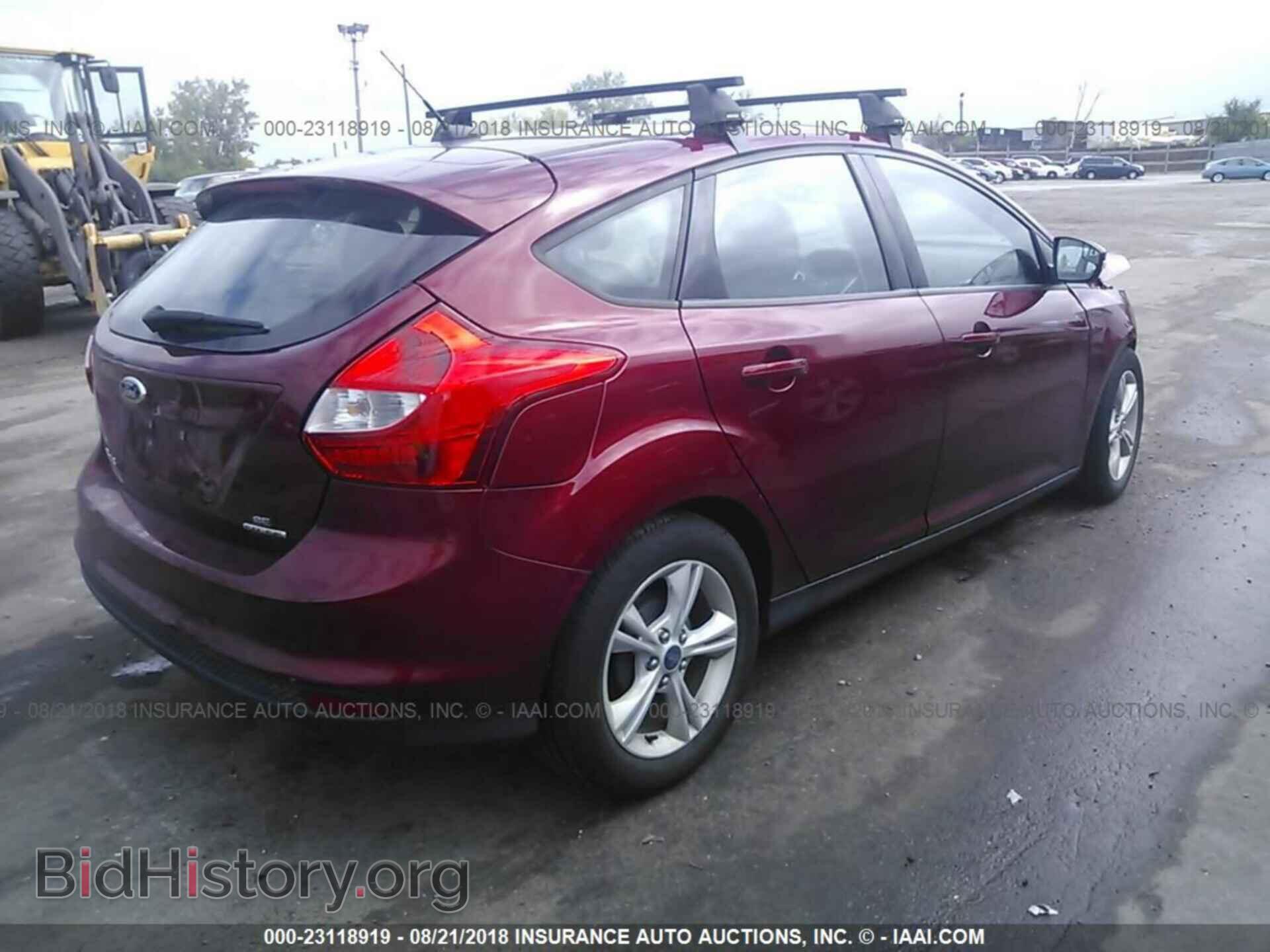2014 Ford Focus - VIN: 1FADP3K29EL437813 - Фото 4