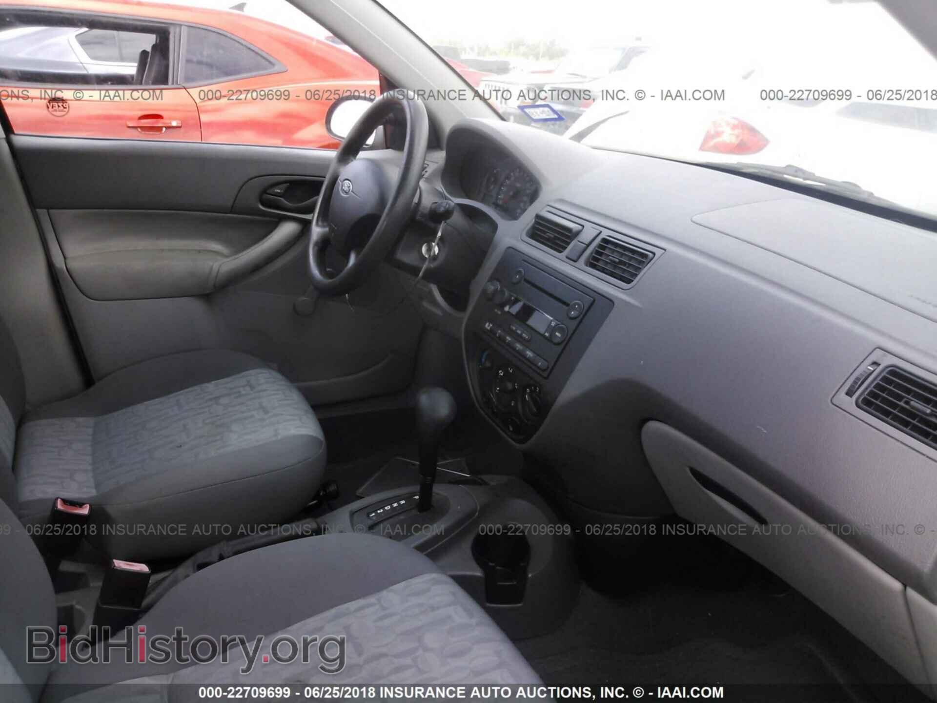 2005 FORD FOCUS - VIN: 1FAFP34N15W165224 - Фото 5