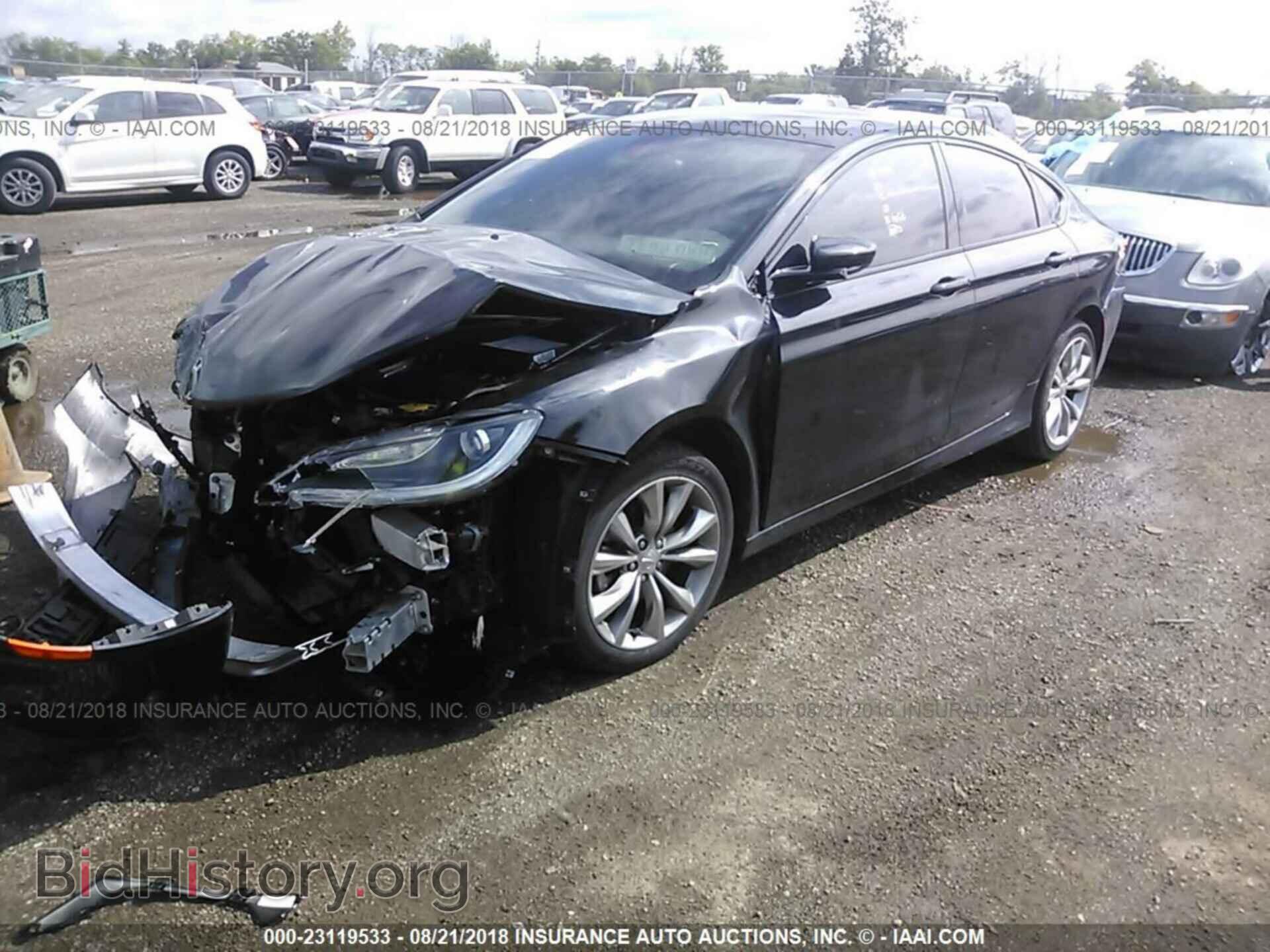 2015 Chrysler 200 - VIN: 1C3CCCBB9FN731398 - Фото 2