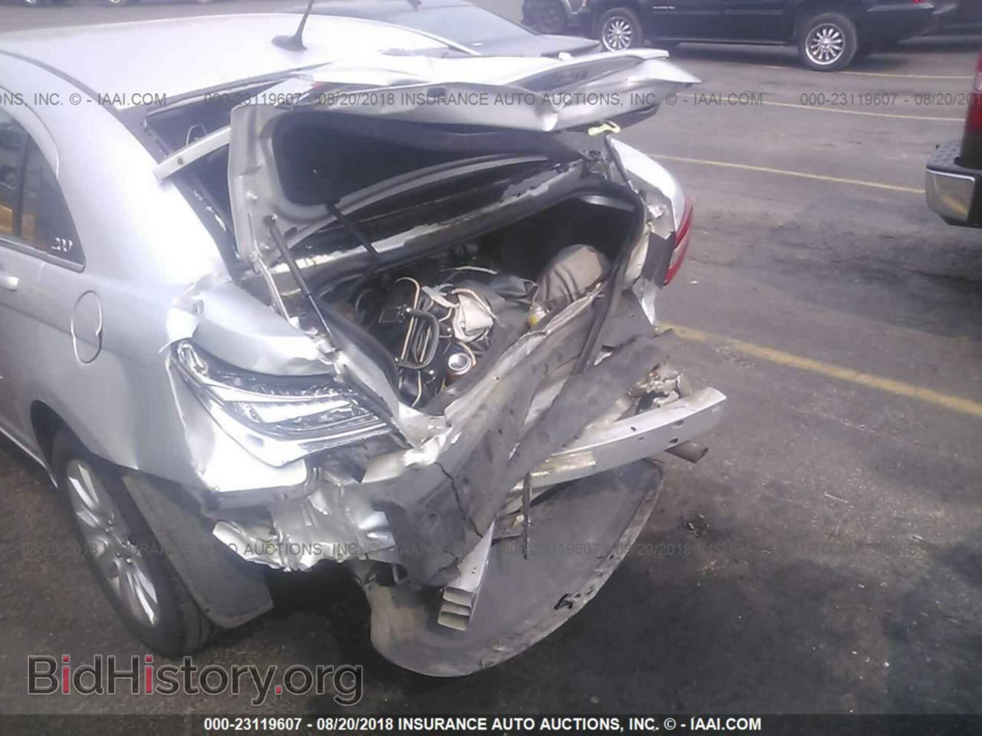 2012 Chrysler 200 - VIN: 1C3CCBAB6CN318149 - Фото 6