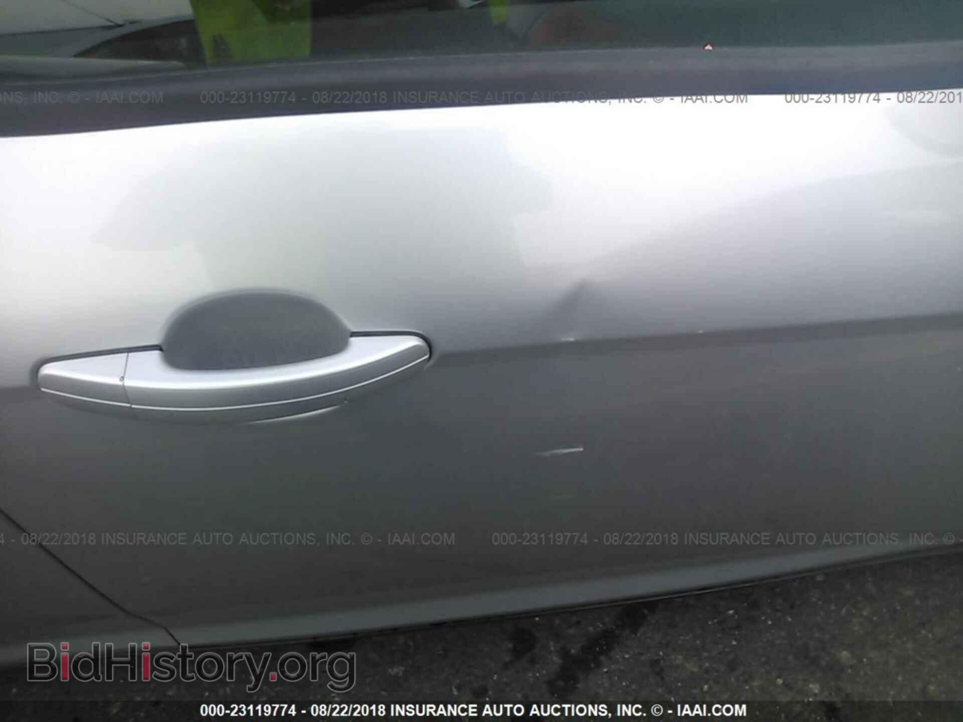 2012 Ford Focus - VIN: 1FAHP3F24CL184943 - Photo 6