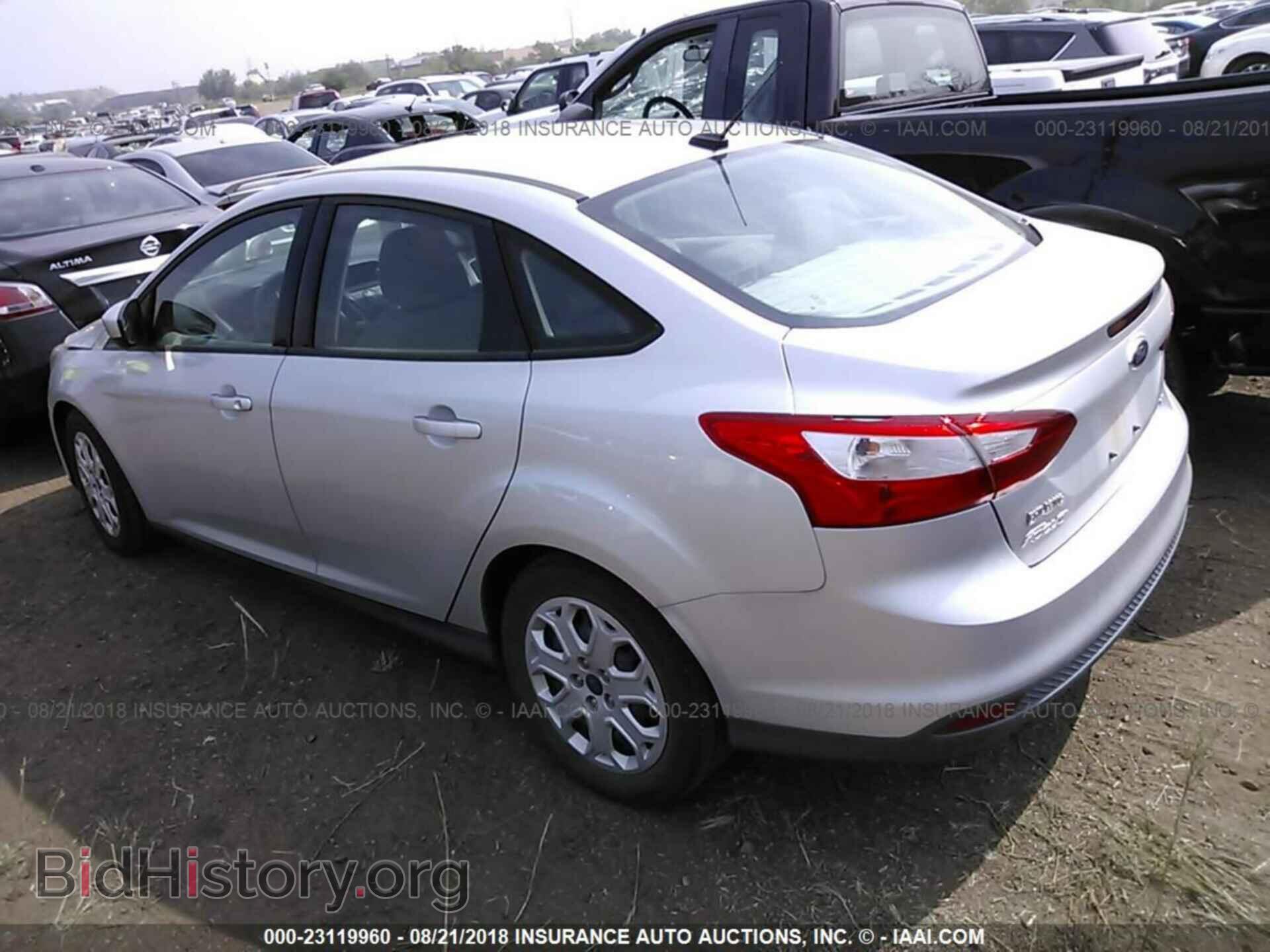 2012 Ford Focus - VIN: 1FAHP3F25CL424369 - Фото 3
