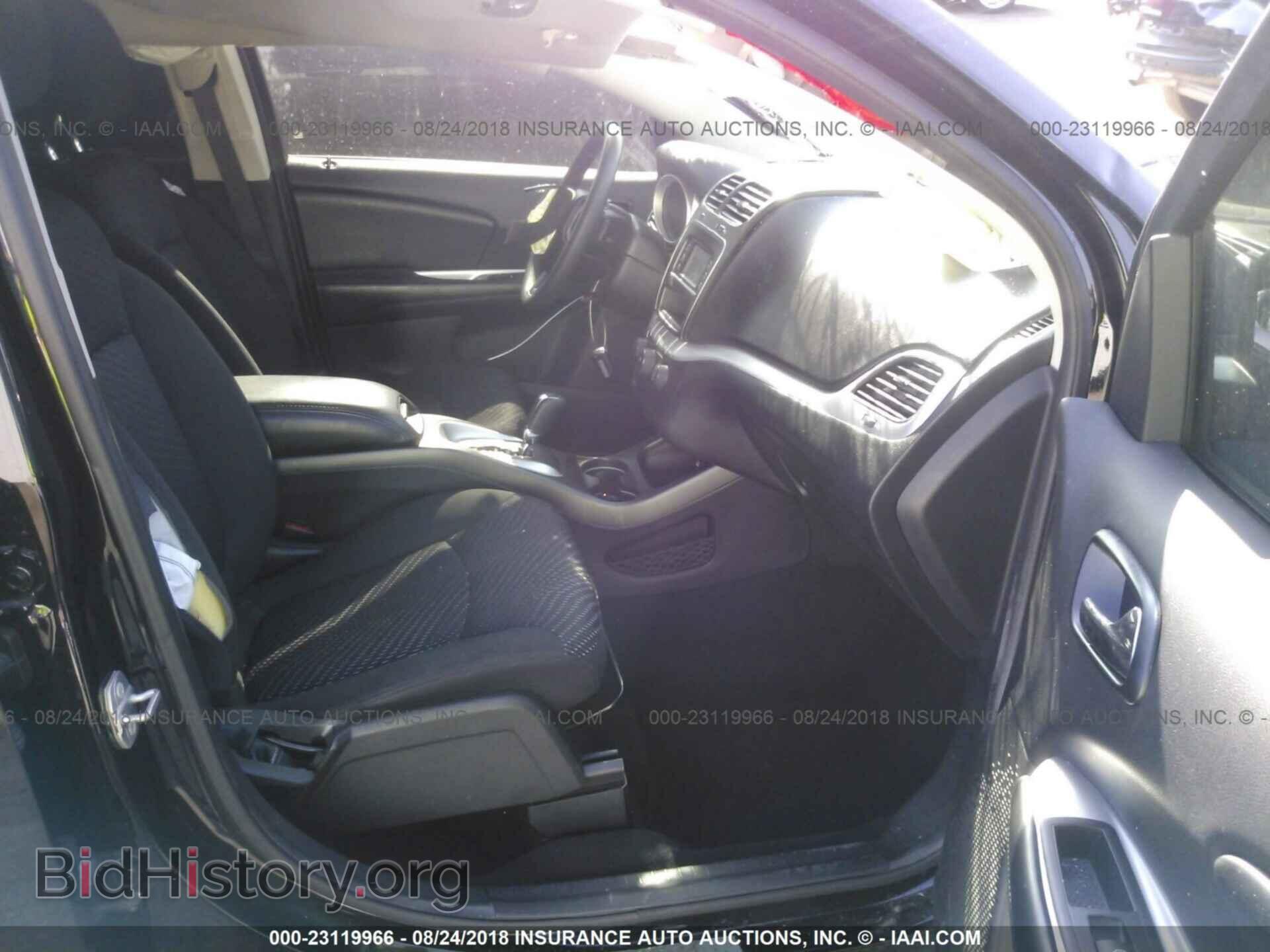 2016 Dodge Journey - VIN: 3C4PDCBG1GT202406 - Photo 5