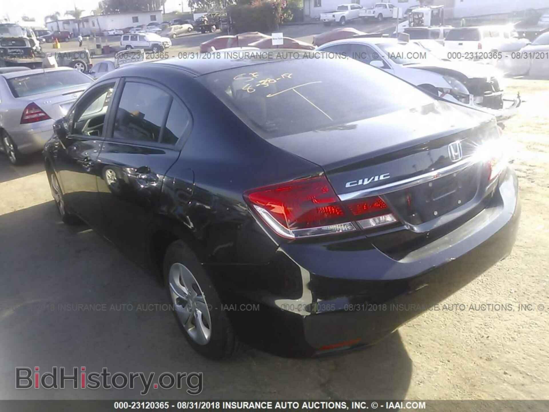 2014 Honda Civic - VIN: 19XFB2F55EE213348 - Фото 3