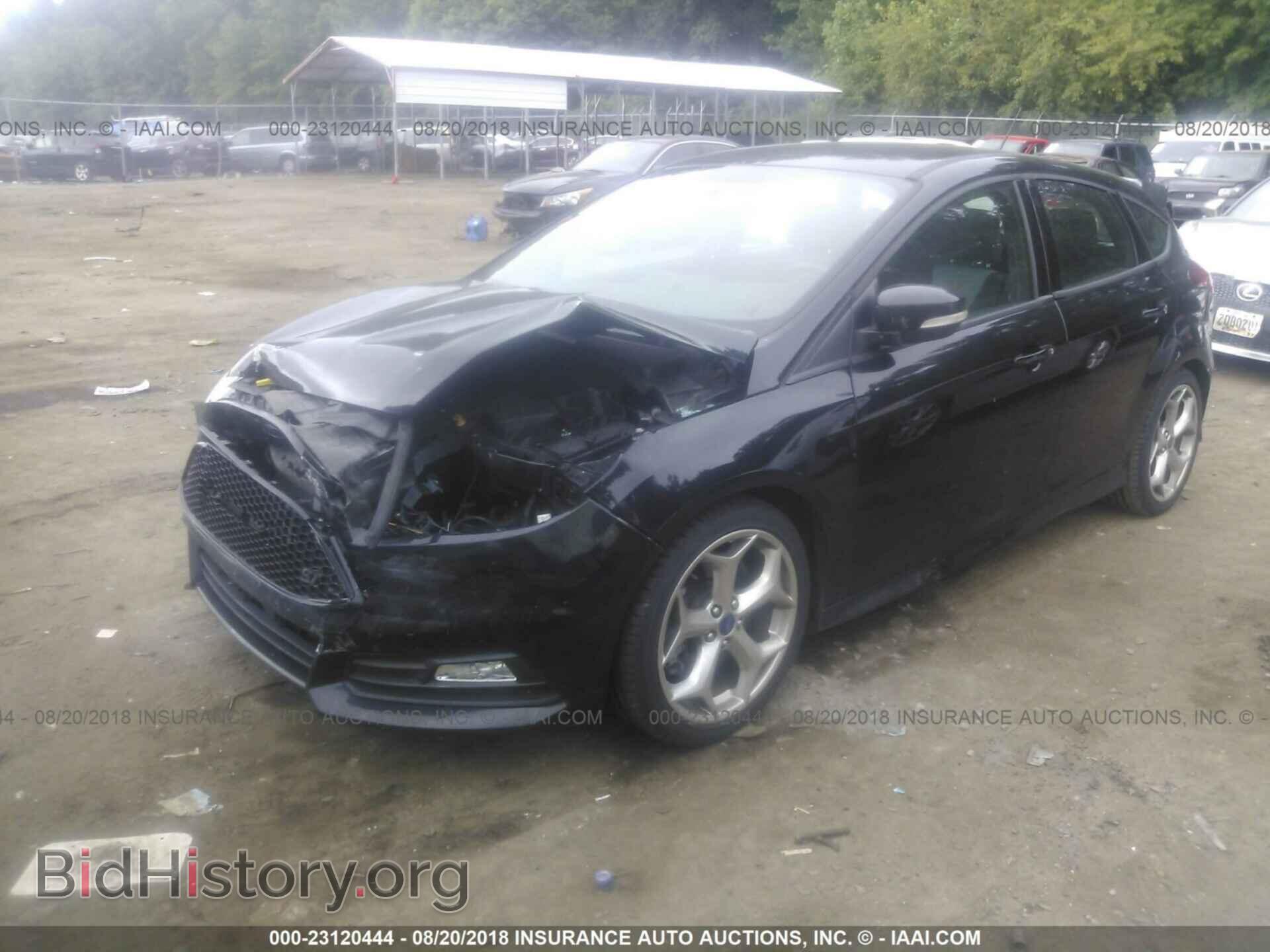 2016 Ford Focus - VIN: 1FADP3L95GL292073 - Фото 2