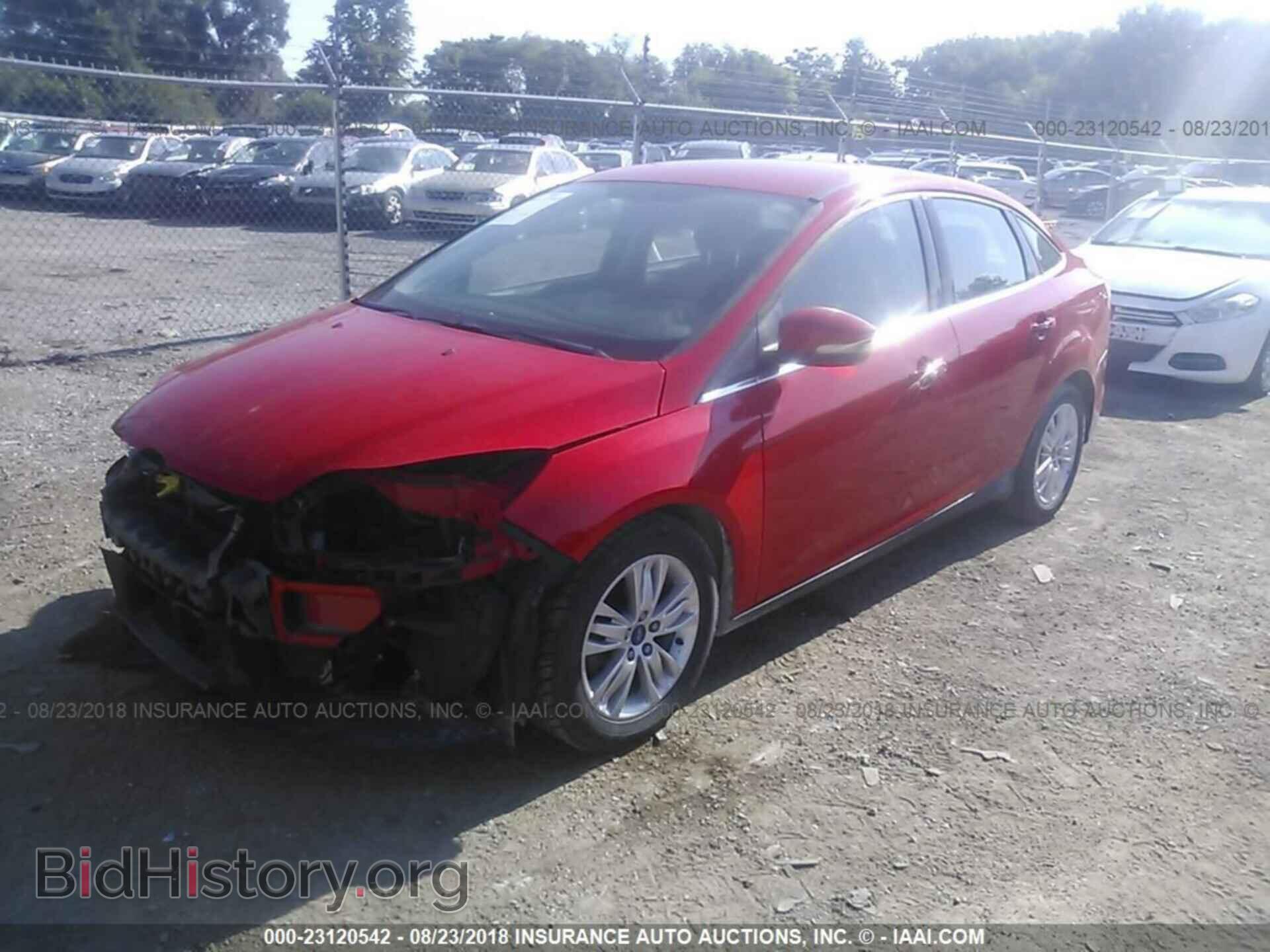 2012 Ford Focus - VIN: 1FAHP3H20CL195676 - Фото 2