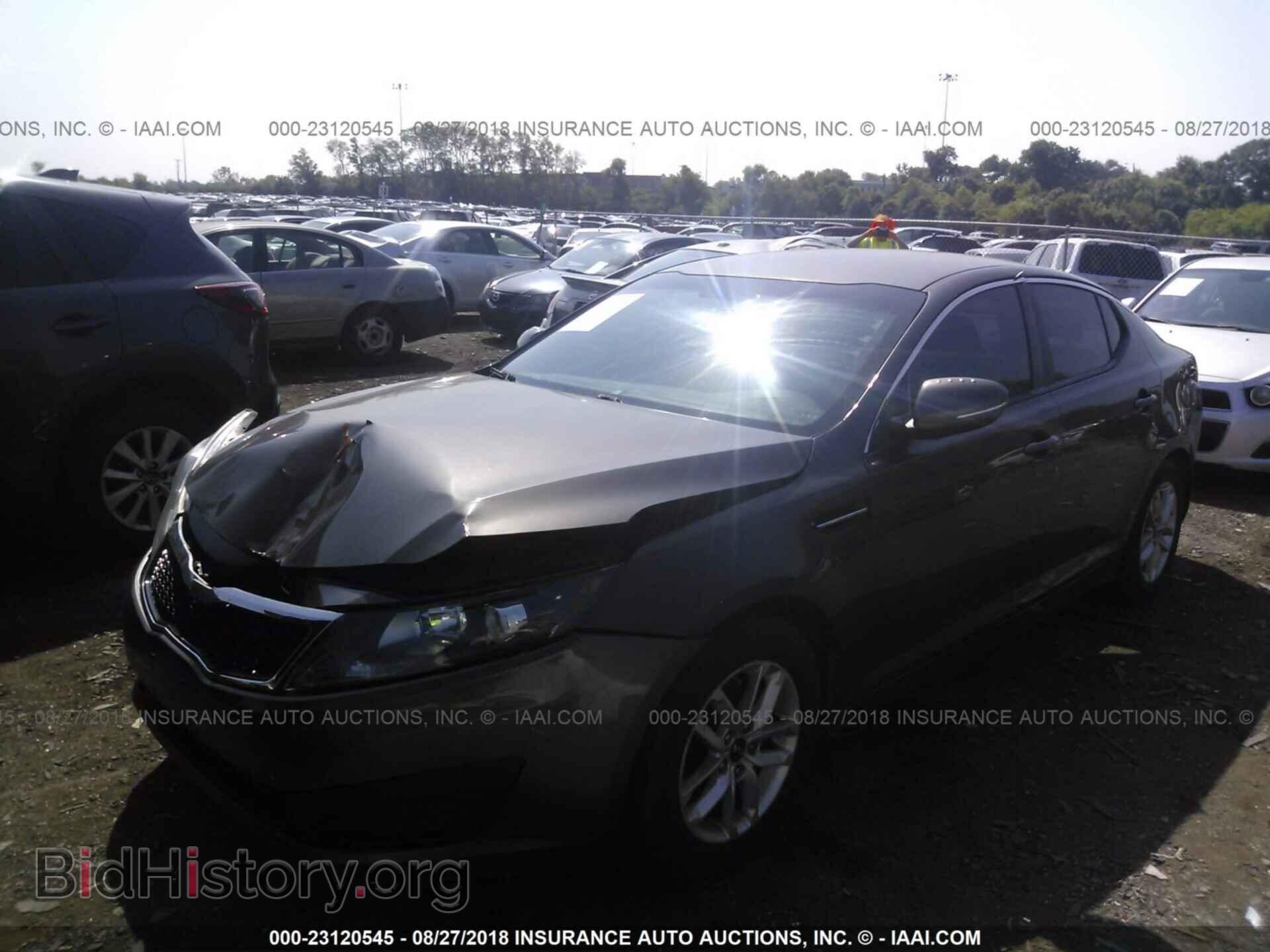 2011 Kia Optima - VIN: KNAGM4A77B5088554 - Фото 2