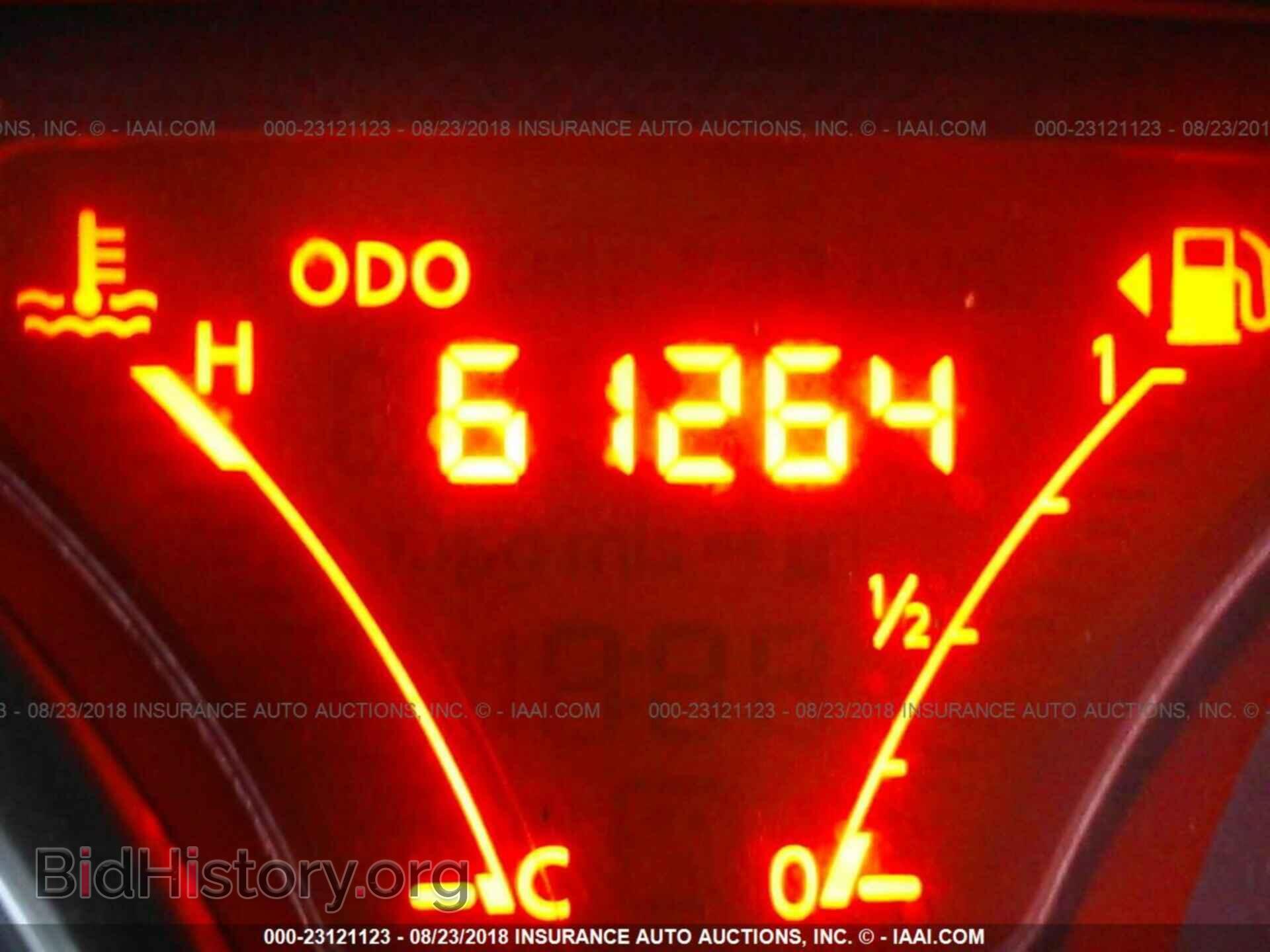 2014 Nissan Versa note - VIN: 3N1CE2CP2EL423162 - Фото 7