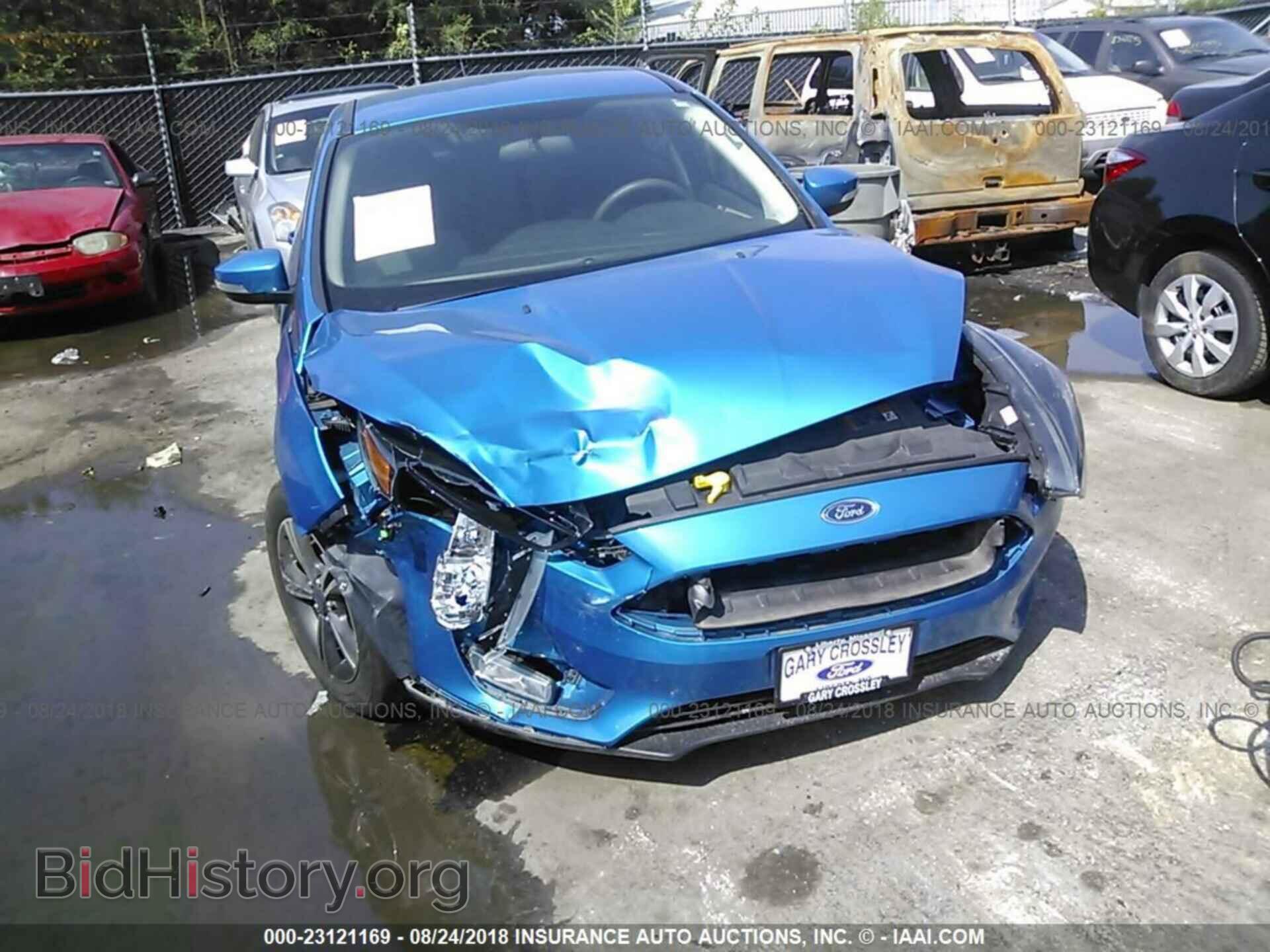 2016 Ford Focus - VIN: 1FADP3KE1GL267668 - Photo 6