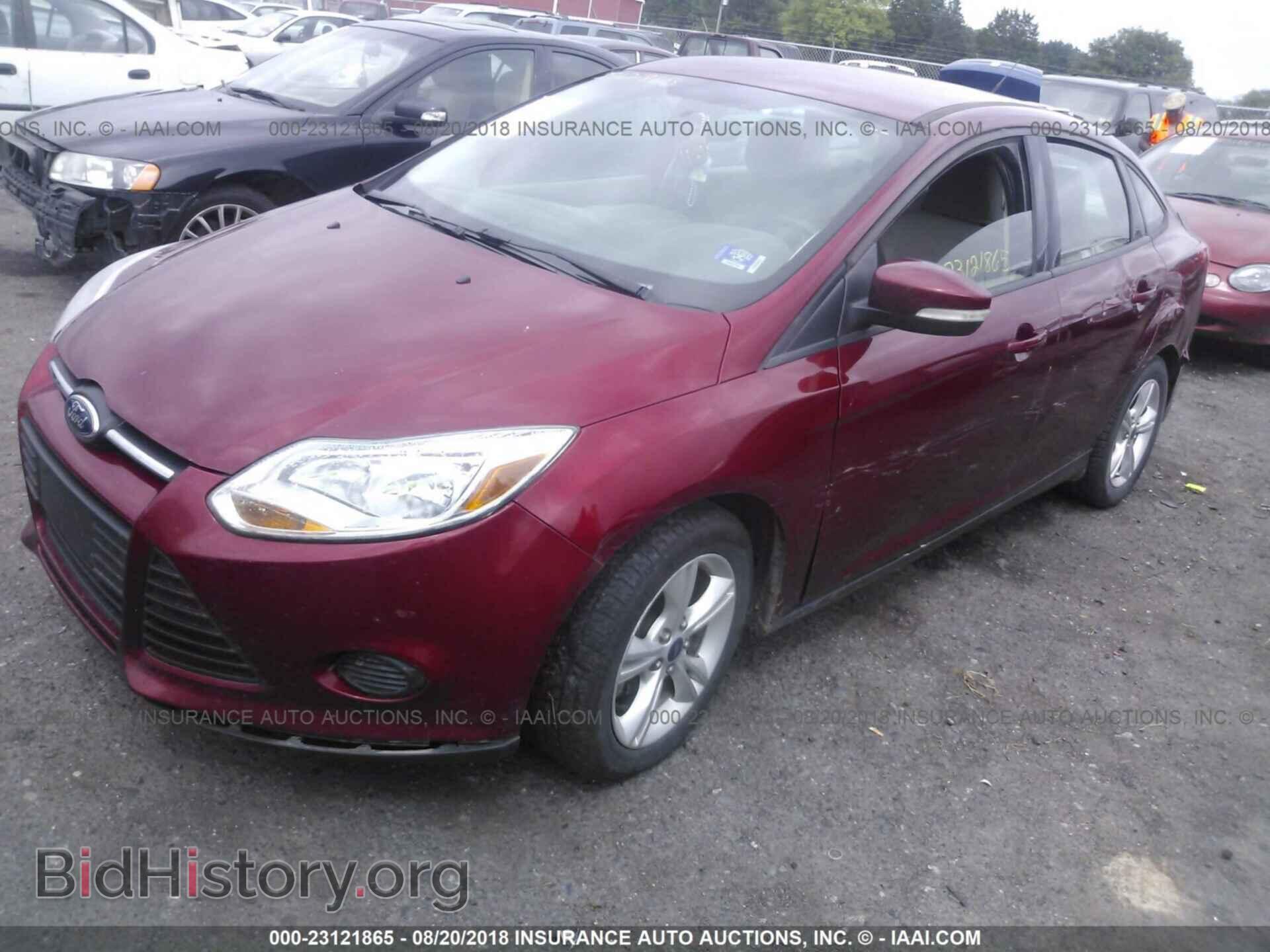 2013 Ford Focus - VIN: 1FADP3F26DL129555 - Photo 2