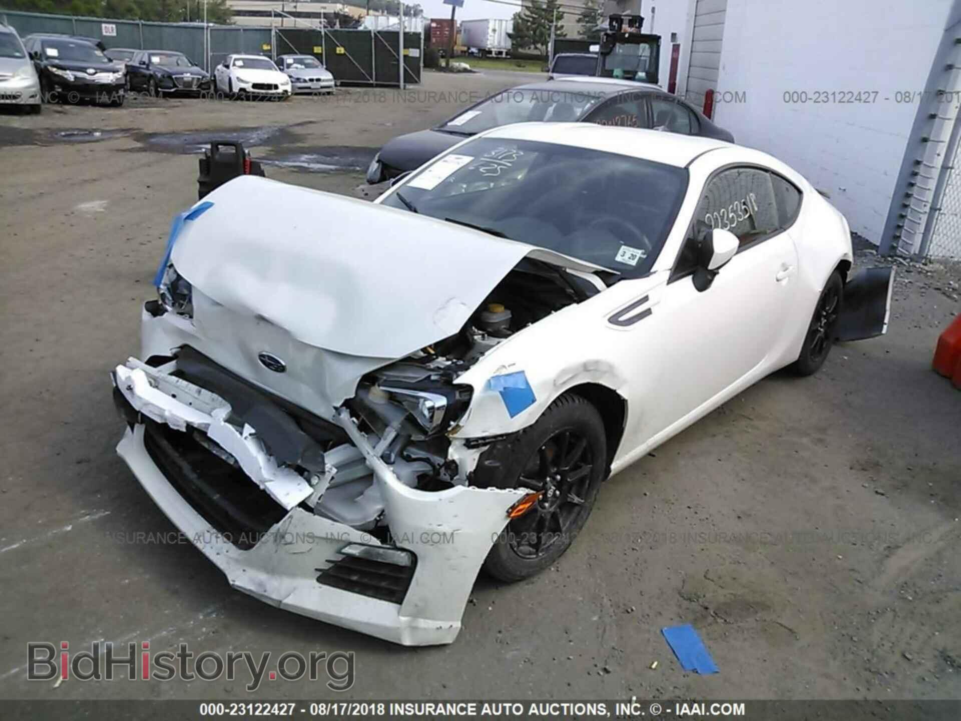 2014 Subaru Brz - VIN: JF1ZCAB15E9604355 - Фото 2