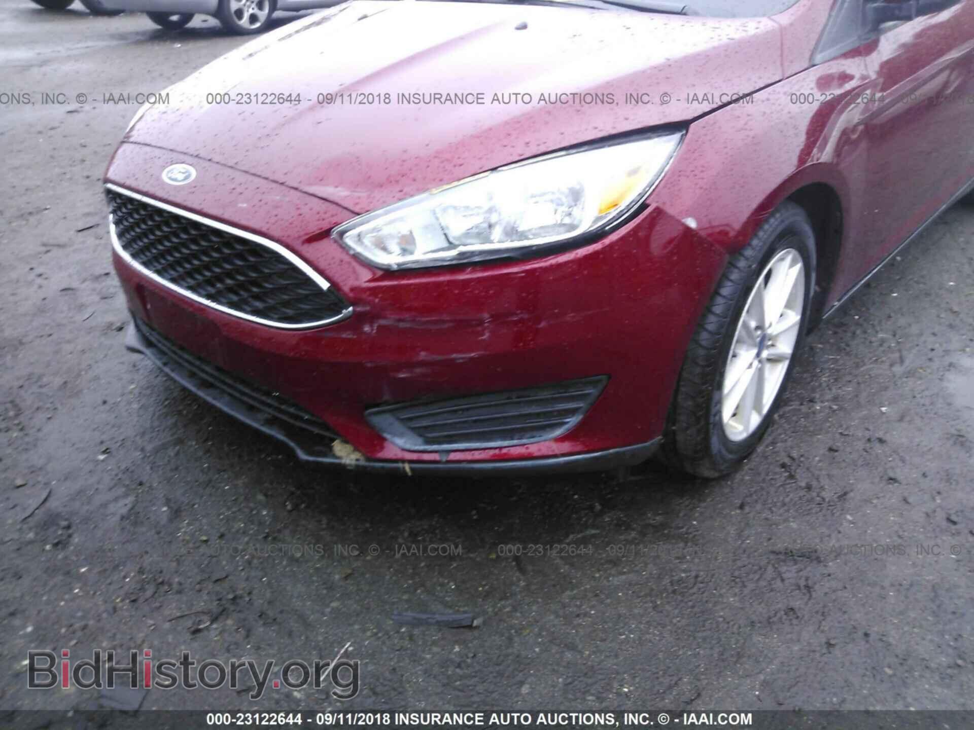 2015 Ford Focus - VIN: 1FADP3F21FL212927 - Photo 6