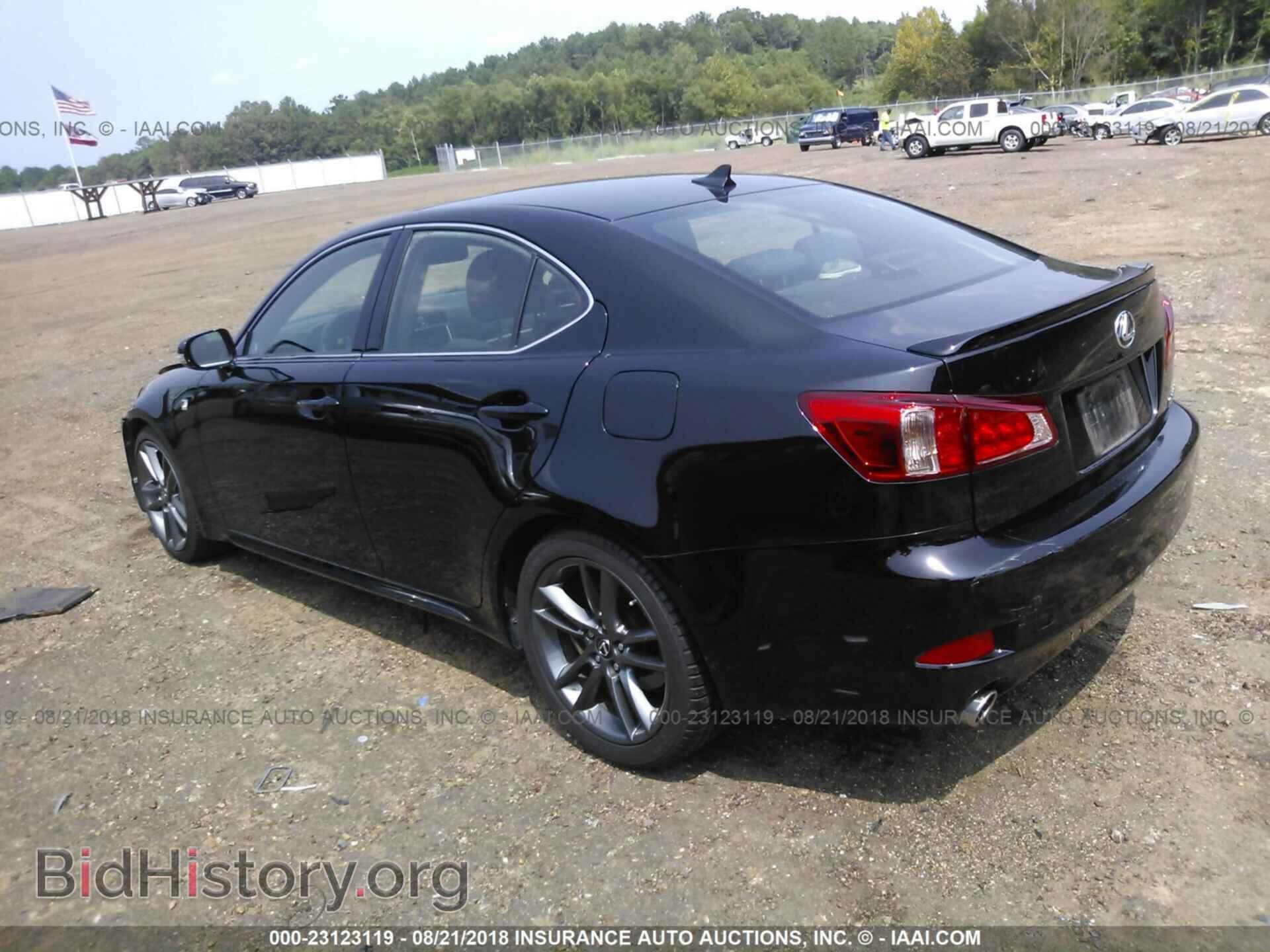 2011 Lexus Is - VIN: JTHBE5C26B5025929 - Photo 3