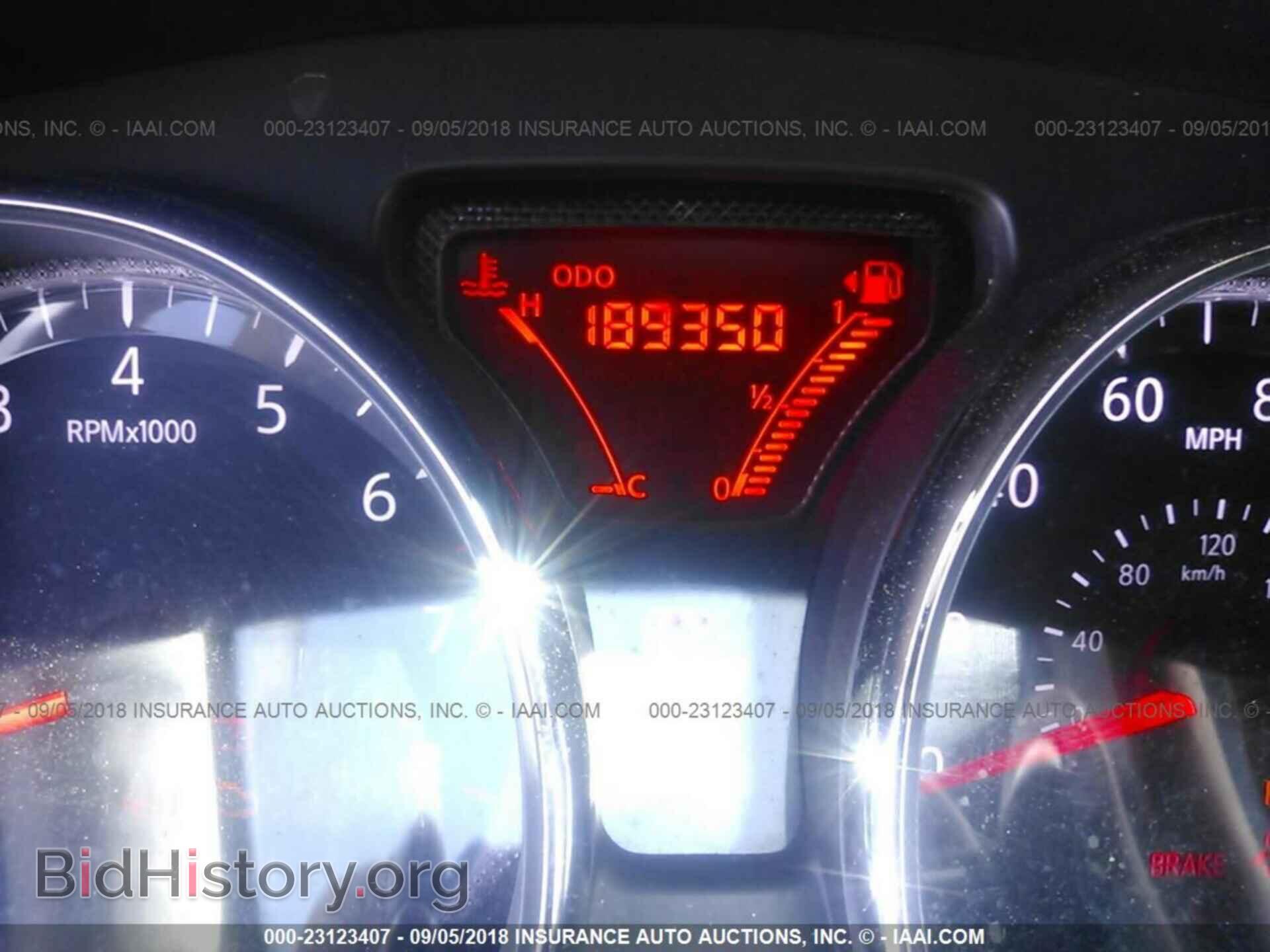 2014 Nissan Versa note - VIN: 3N1CE2CP6EL436352 - Photo 7