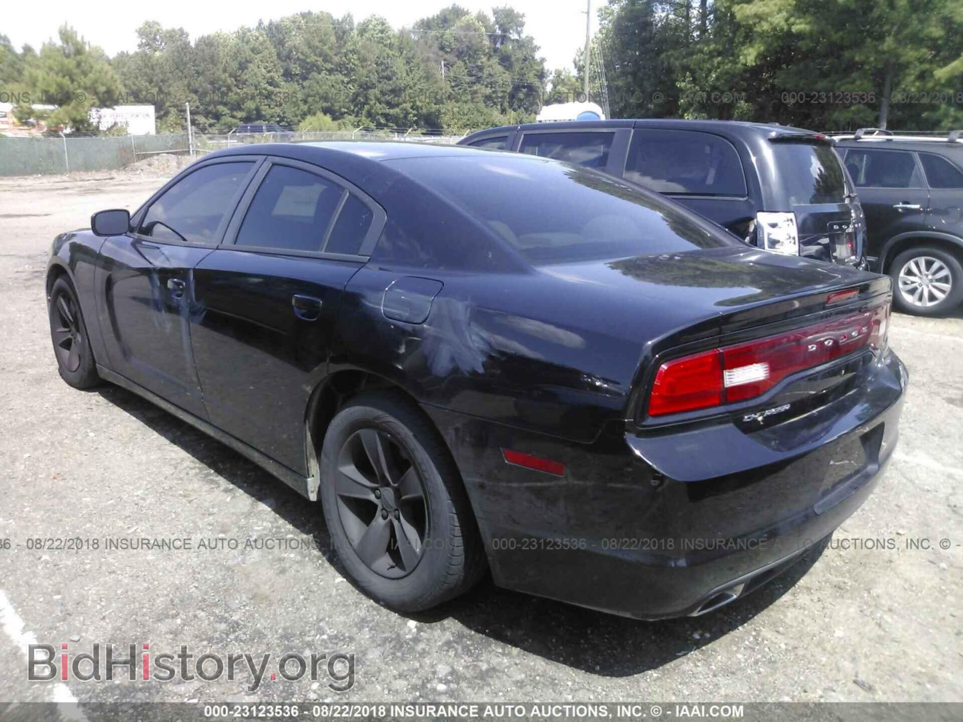 2012 Dodge Charger - VIN: 2C3CDXBG1CH296784 - Photo 3